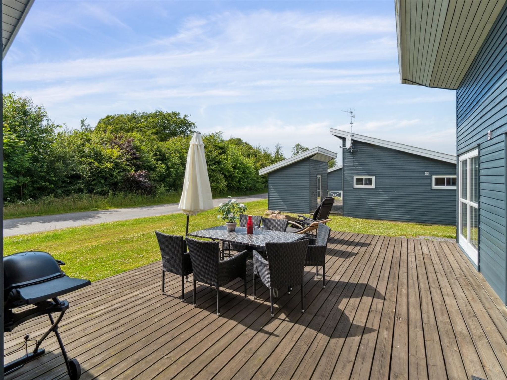 "Ilta" - 2.8km from the sea — Terrace (3 of 27)