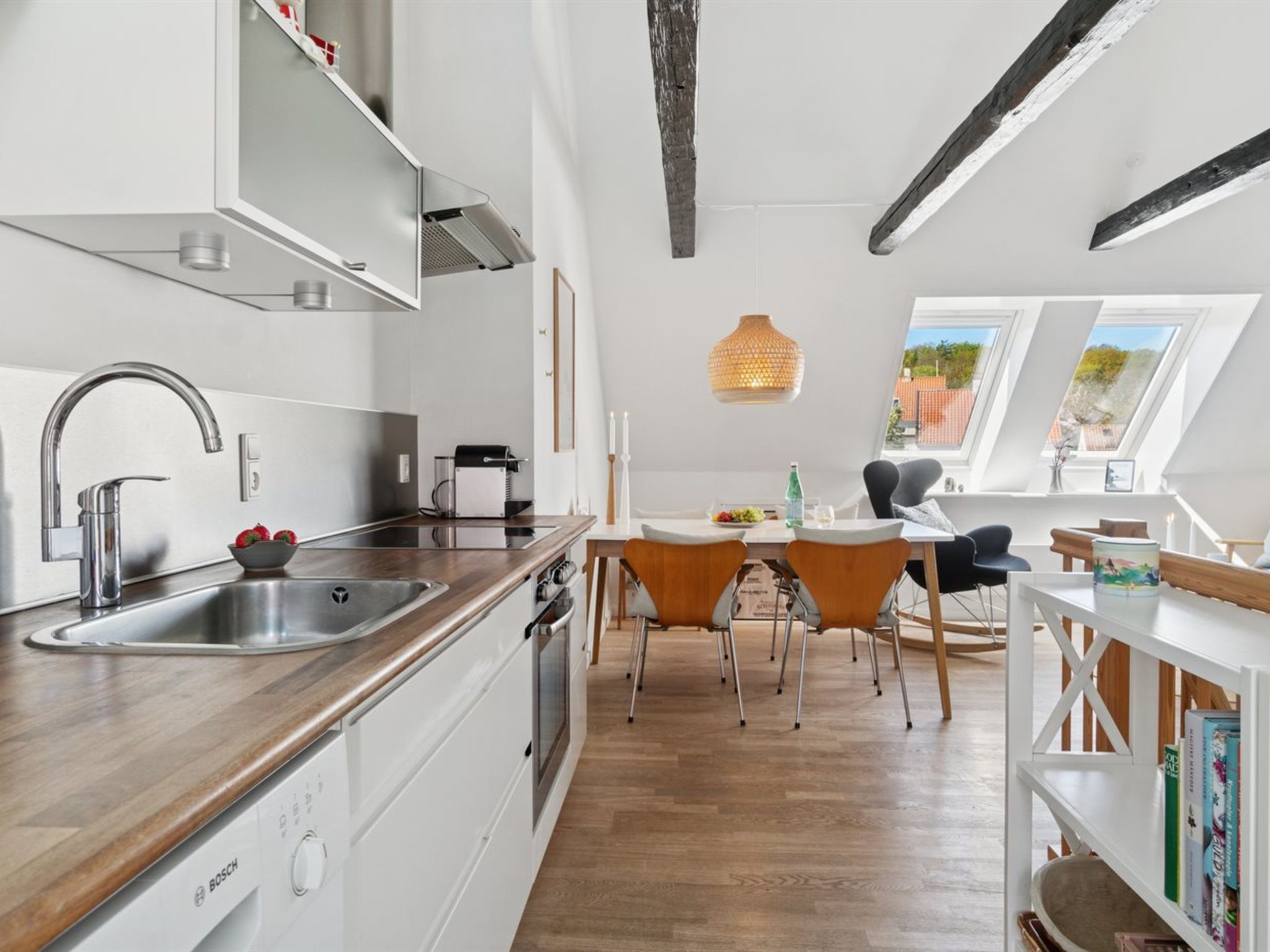 "Elemine" - 500m from the sea - Binnen
