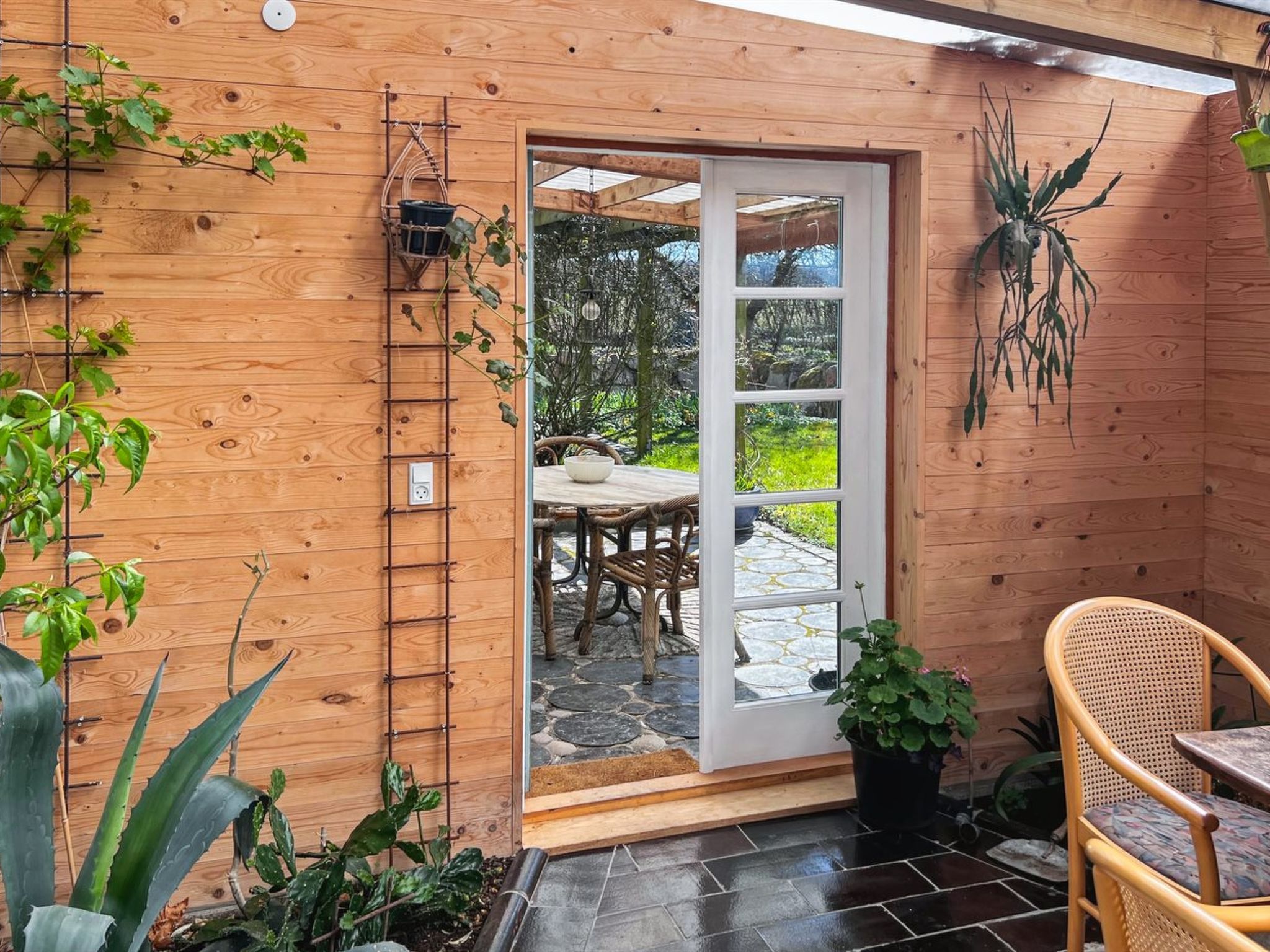 Op 600 m van zee: ruim appartement in Gudhjem voor 6 personen - foto 27