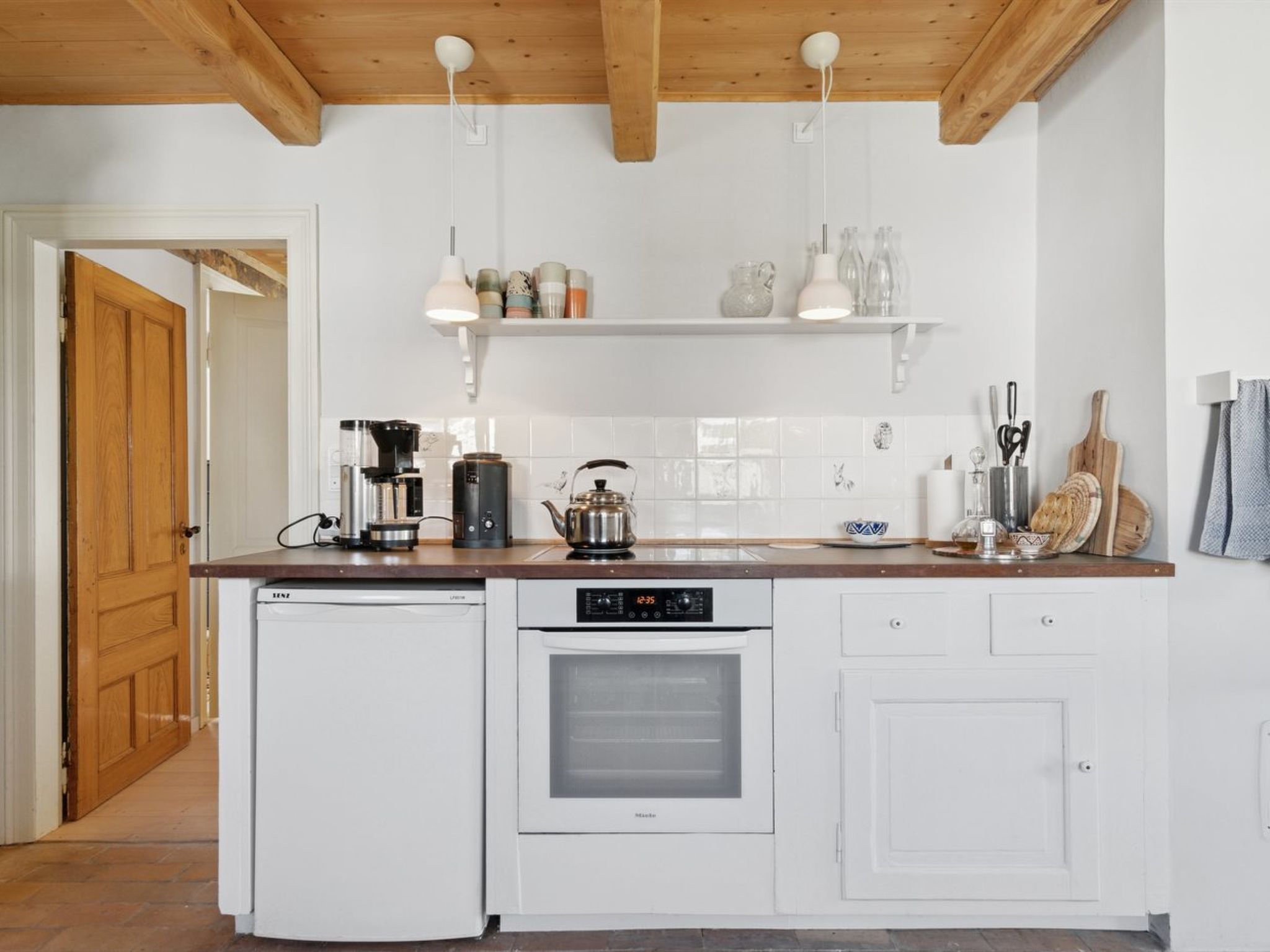 "Aarni" - 6.5km from the sea-Binnen