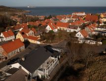 Op 500m van zee: Ruim vakantiehuis Brigita in Allinge voor 16 personen - thumbnail 3