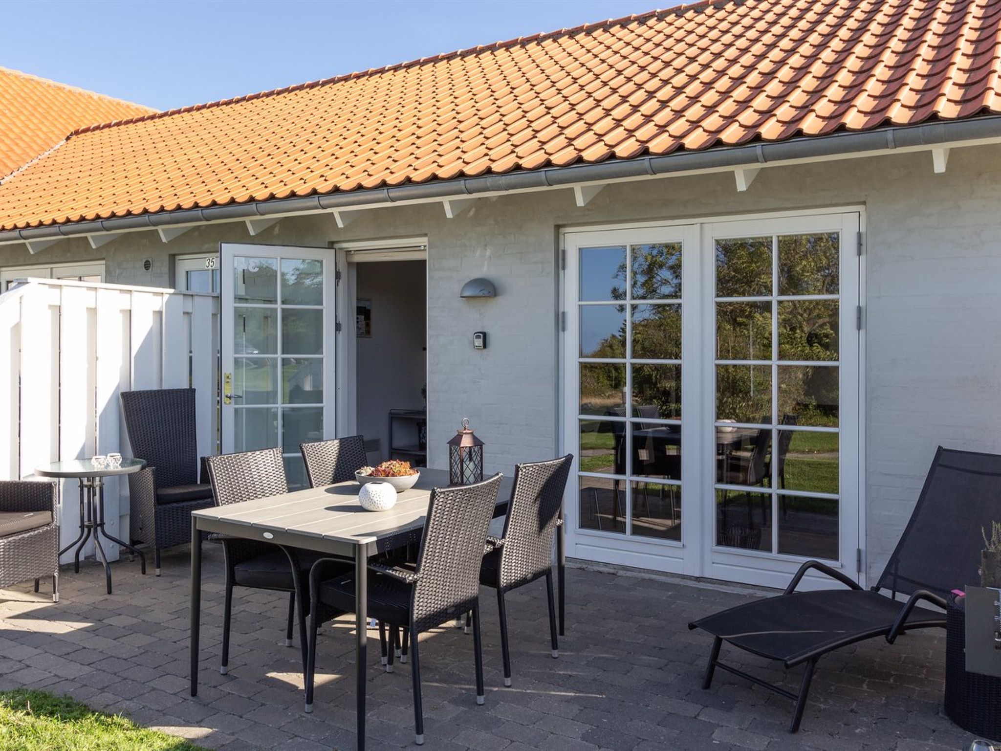 "Thamina" - 400m from the sea - Outside
