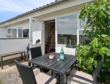 Zeezicht en rust in appartement Gunhilde in Allinge - thumbnail 6