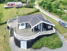10-persoons vakantiehuis met zeezicht in Allinge - thumbnail 6