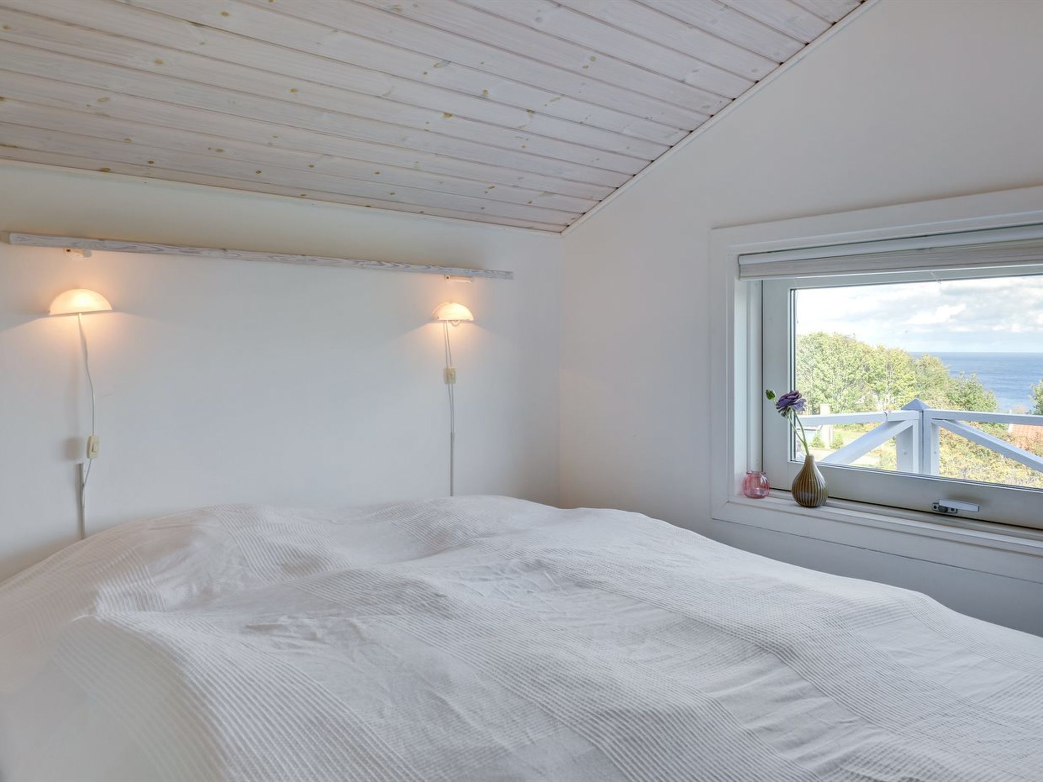 10-persoons vakantiehuis met zeezicht in Allinge - foto 20