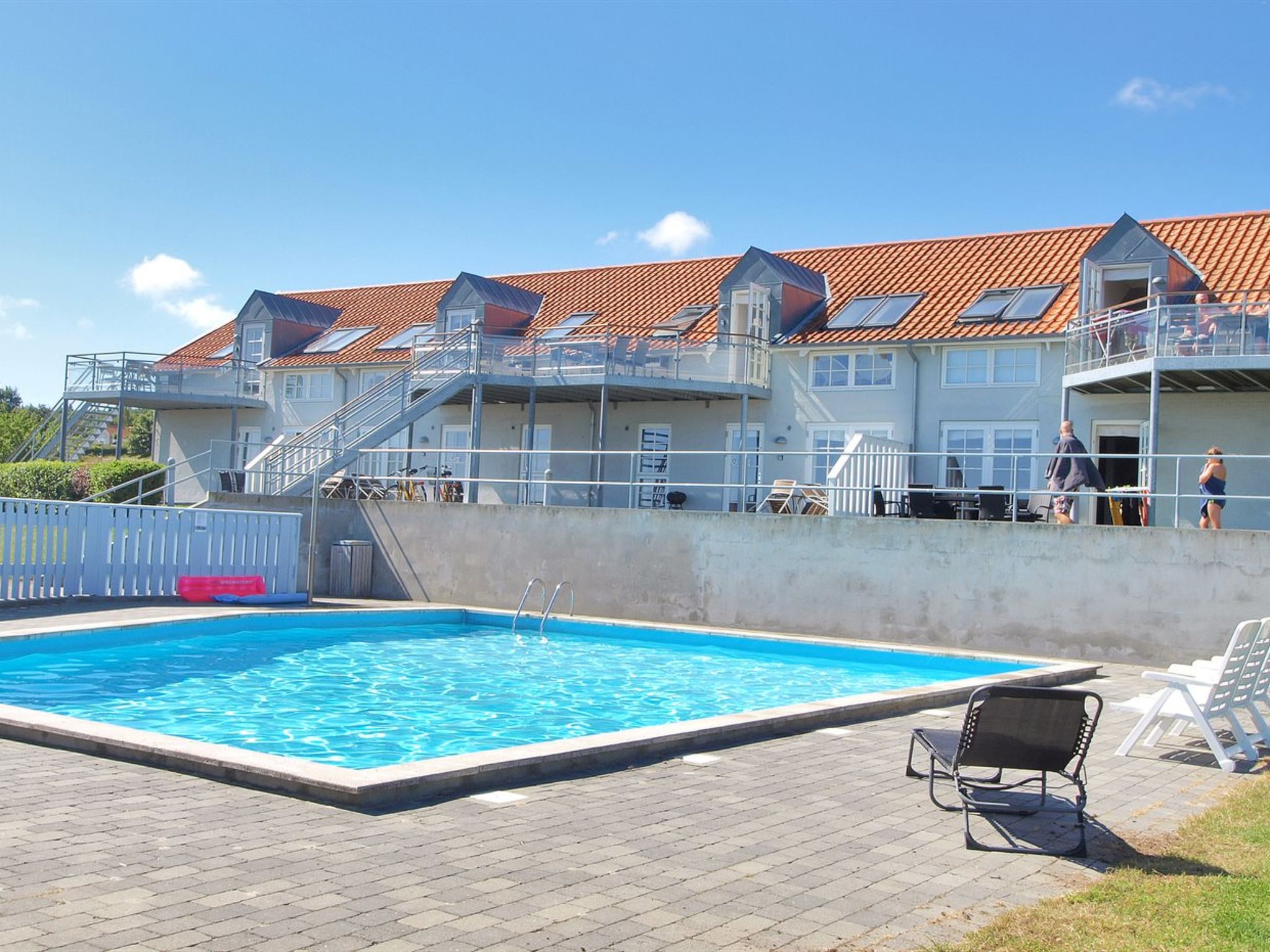 "Hunter" - 400m from the sea