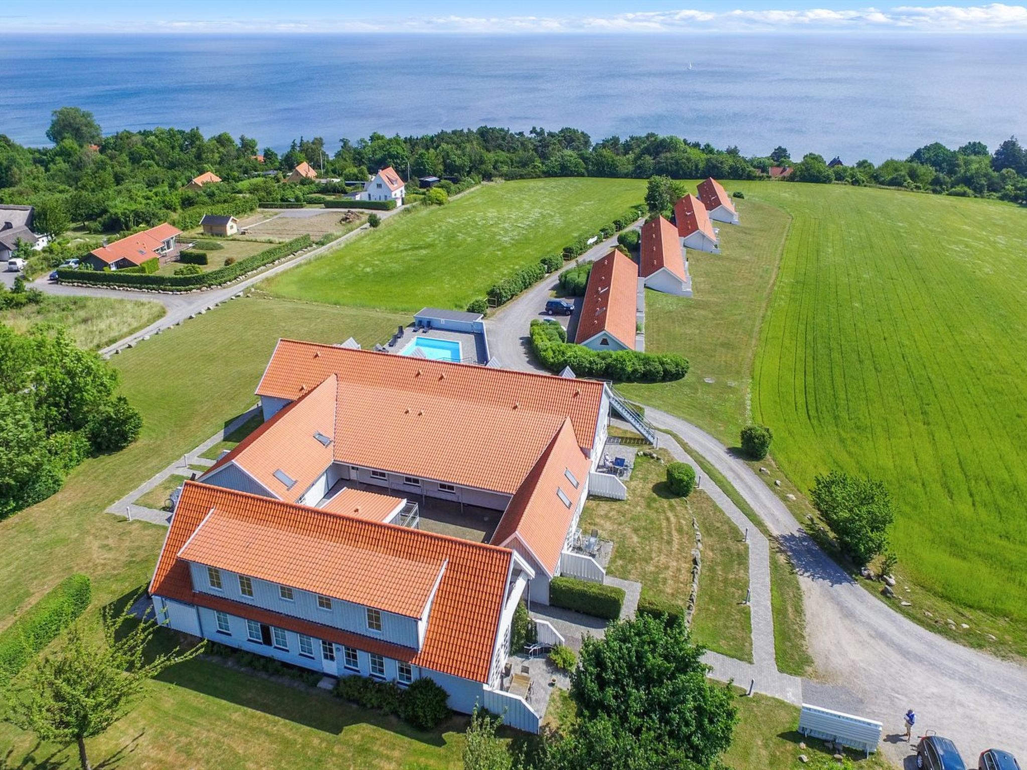 "Hunter" - 400m from the sea-Buiten