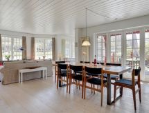 Vakantiehuis met open haard in Allinge, vlakbij de zee - thumbnail 5