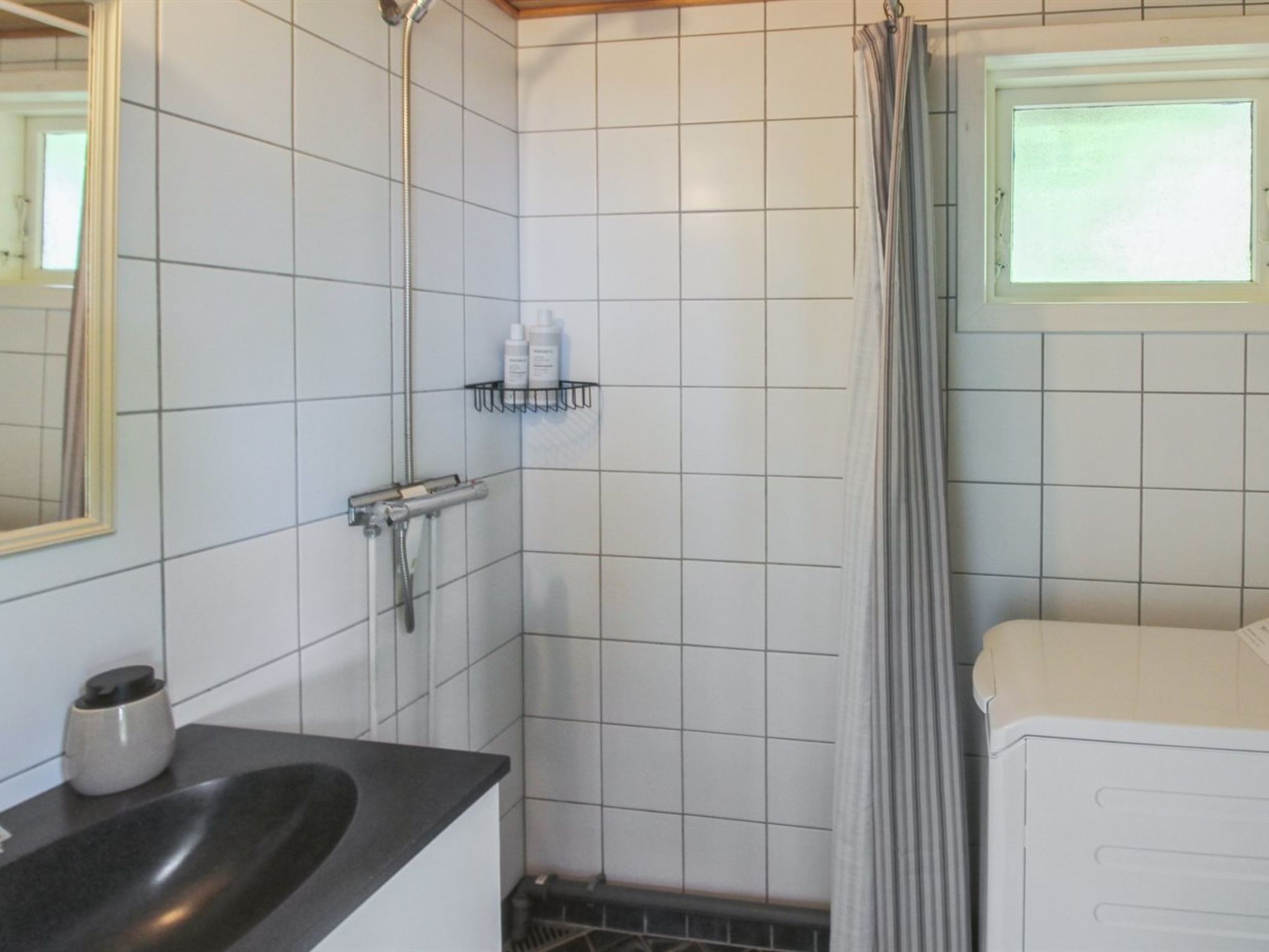 "Fabine" - 50m from the sea-Inside