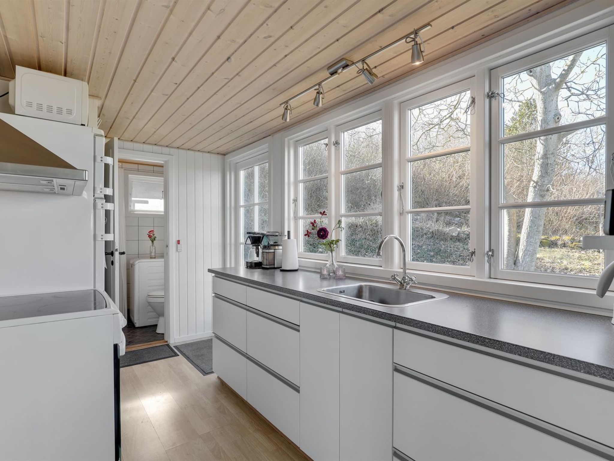 "Fabine" - 50m from the sea-Inside