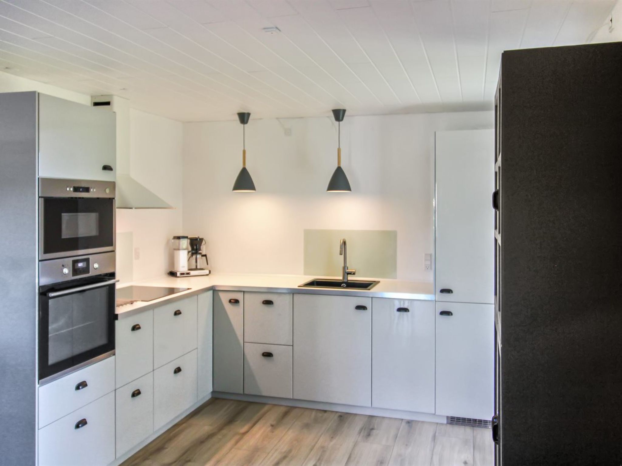"Rask" - 3km from the sea - Binnen