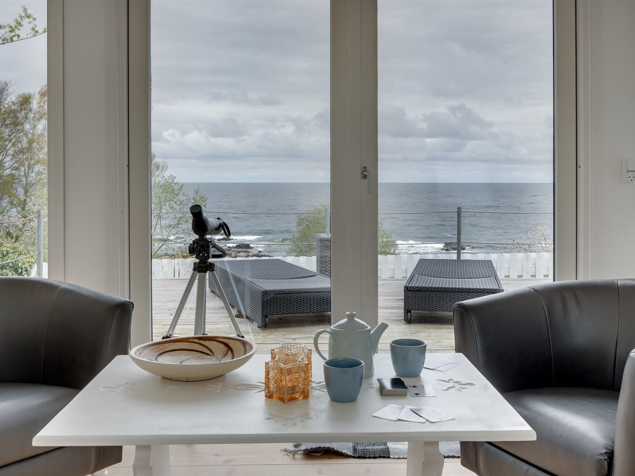 "Ensio" - 150m from the sea