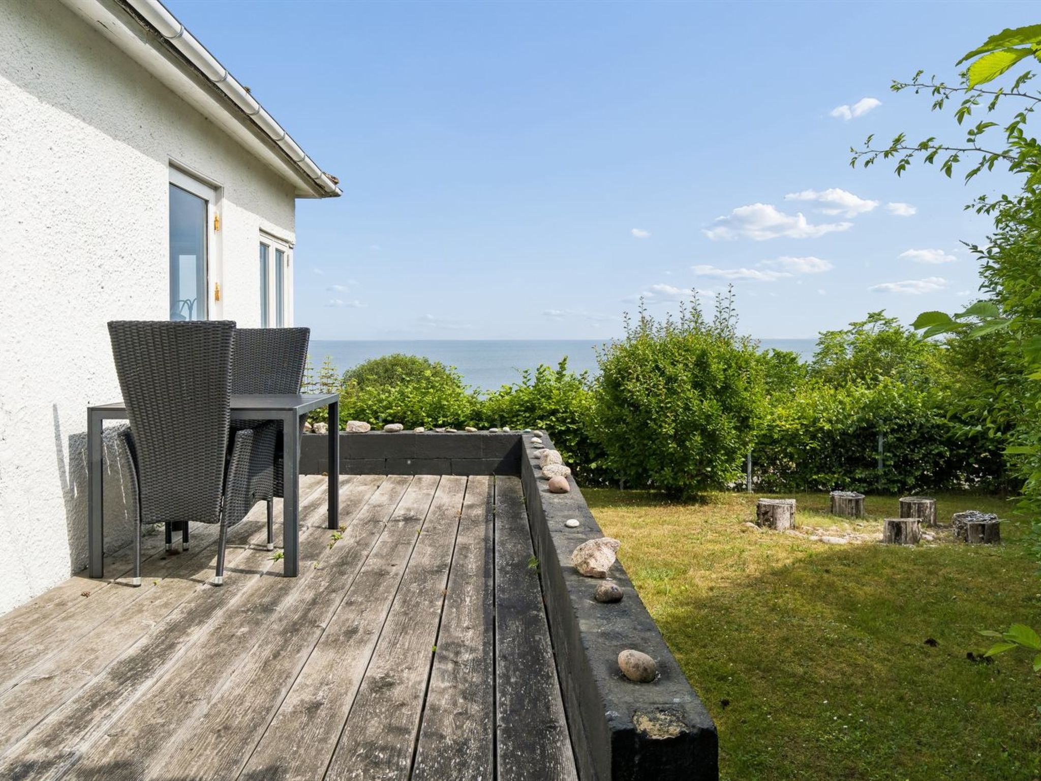 "Ensio" - 150m from the sea - Outside