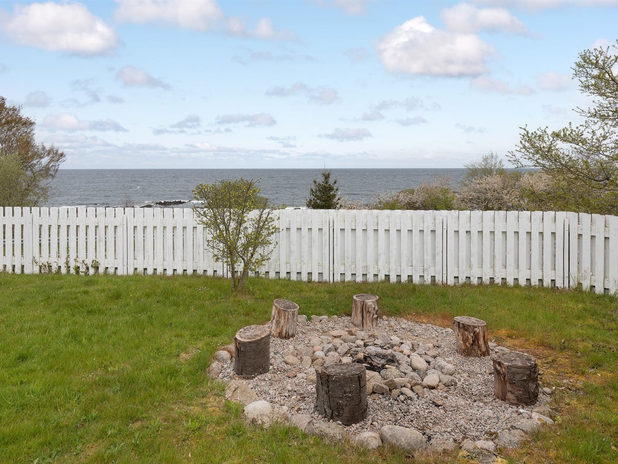 "Ensio" - 150m from the sea - Outside