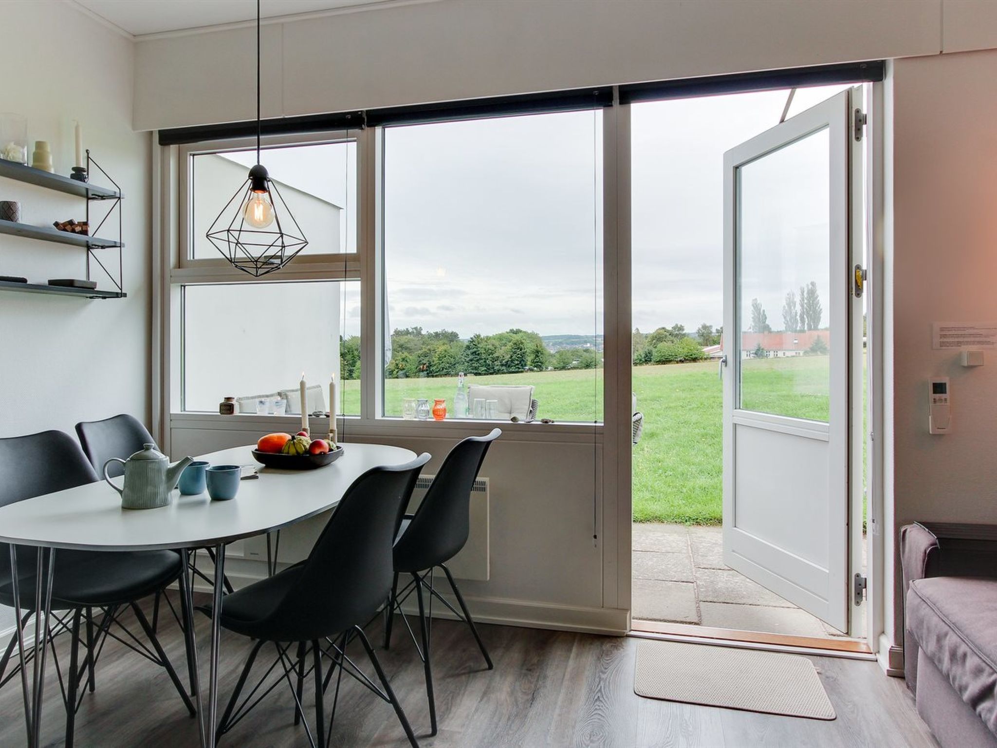 "Atte" - 300m from the sea - Inside