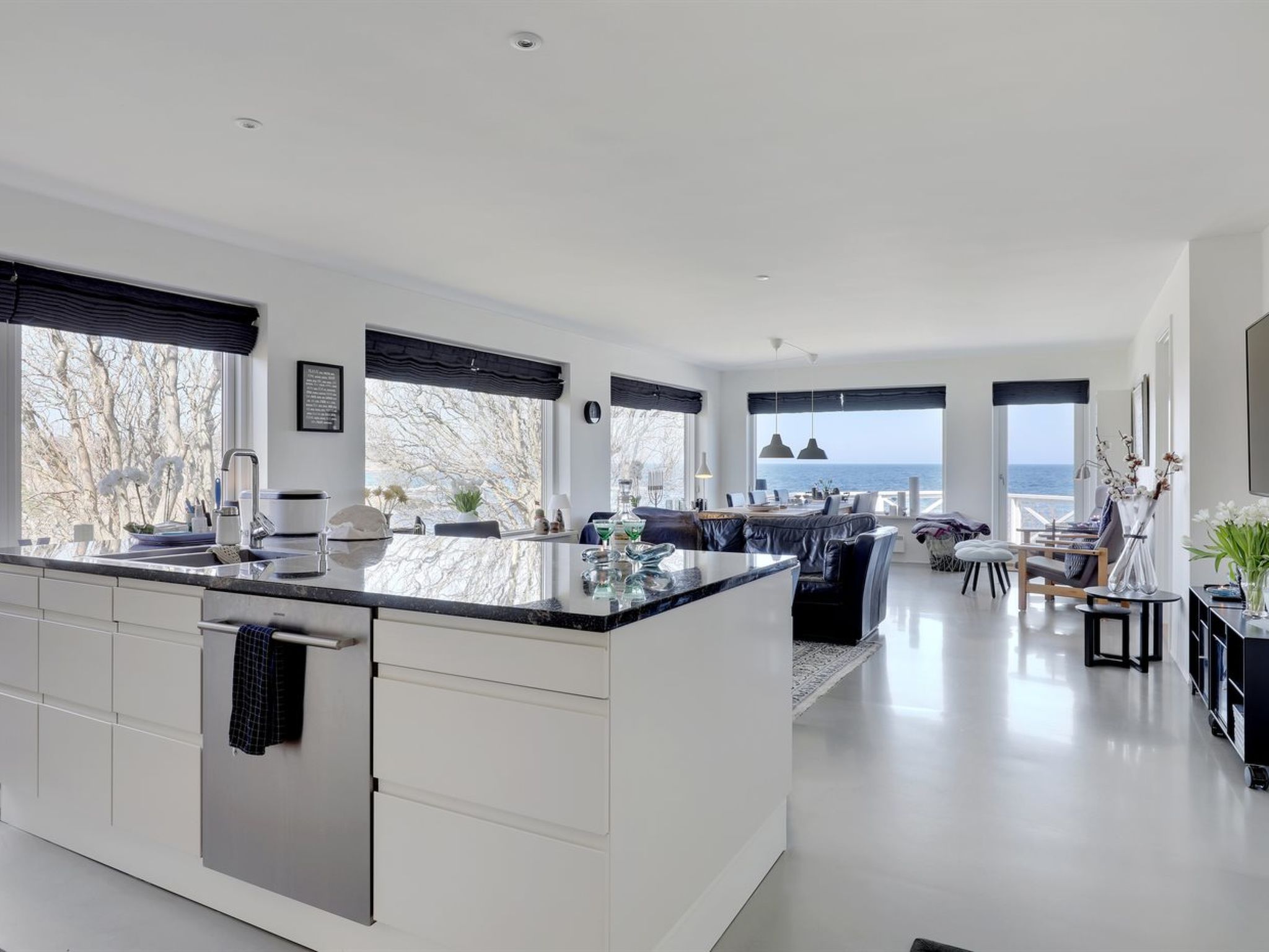 "Ullamaj" - 30m from the sea - Binnen