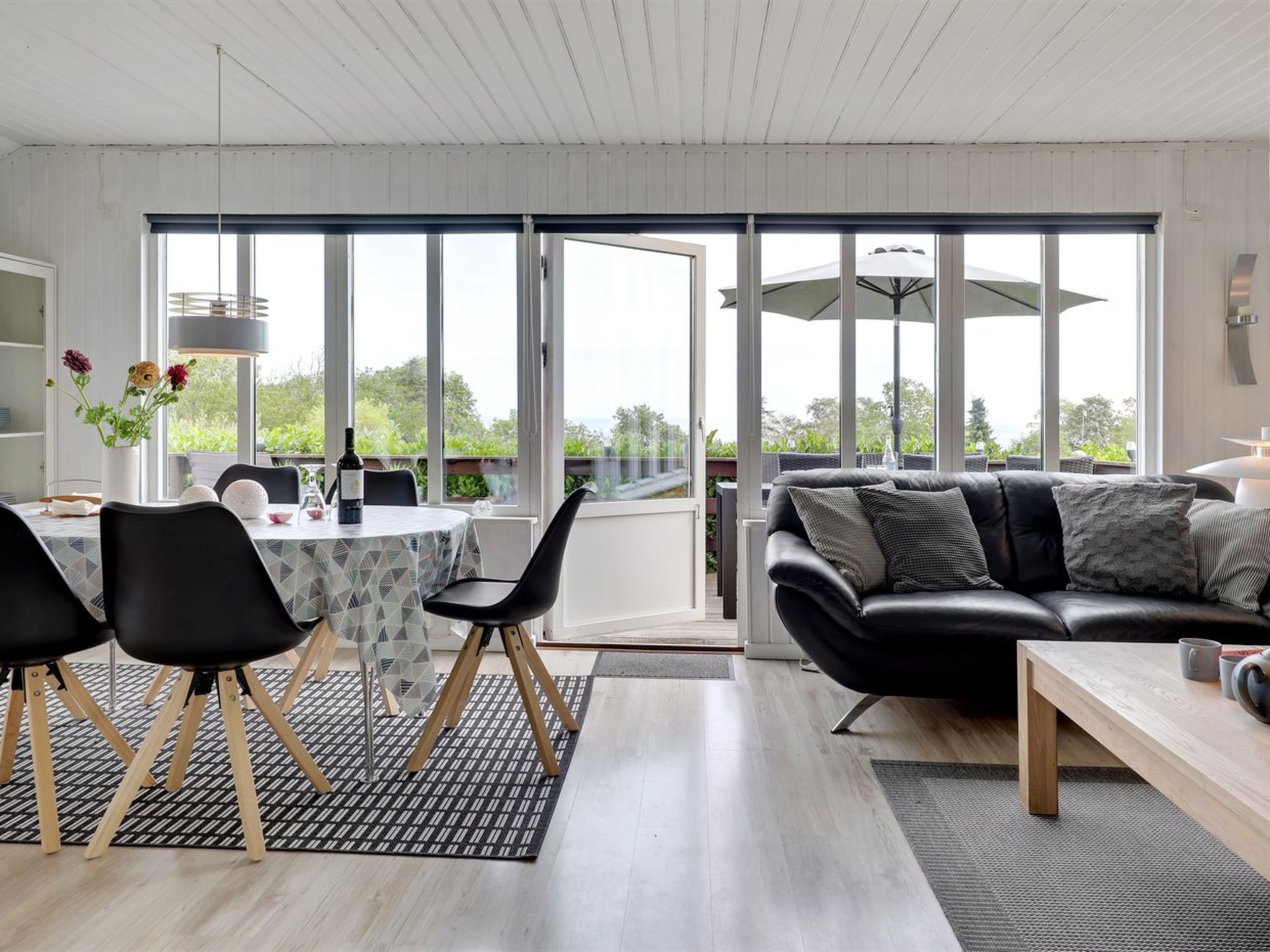 "Voitto" - 150m from the sea - Binnen