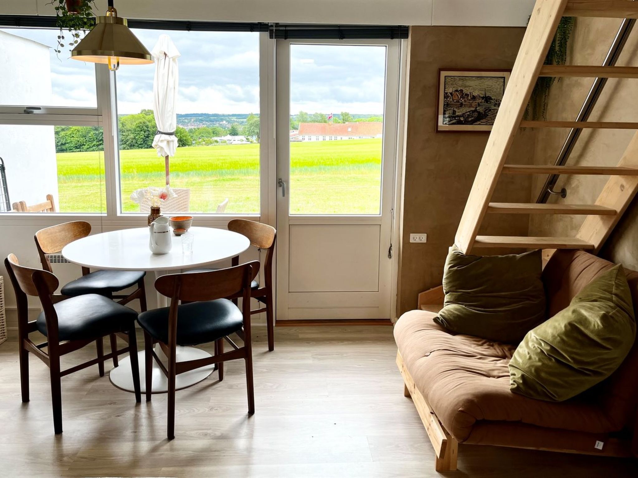 "Roger" - 400m from the sea-Inside