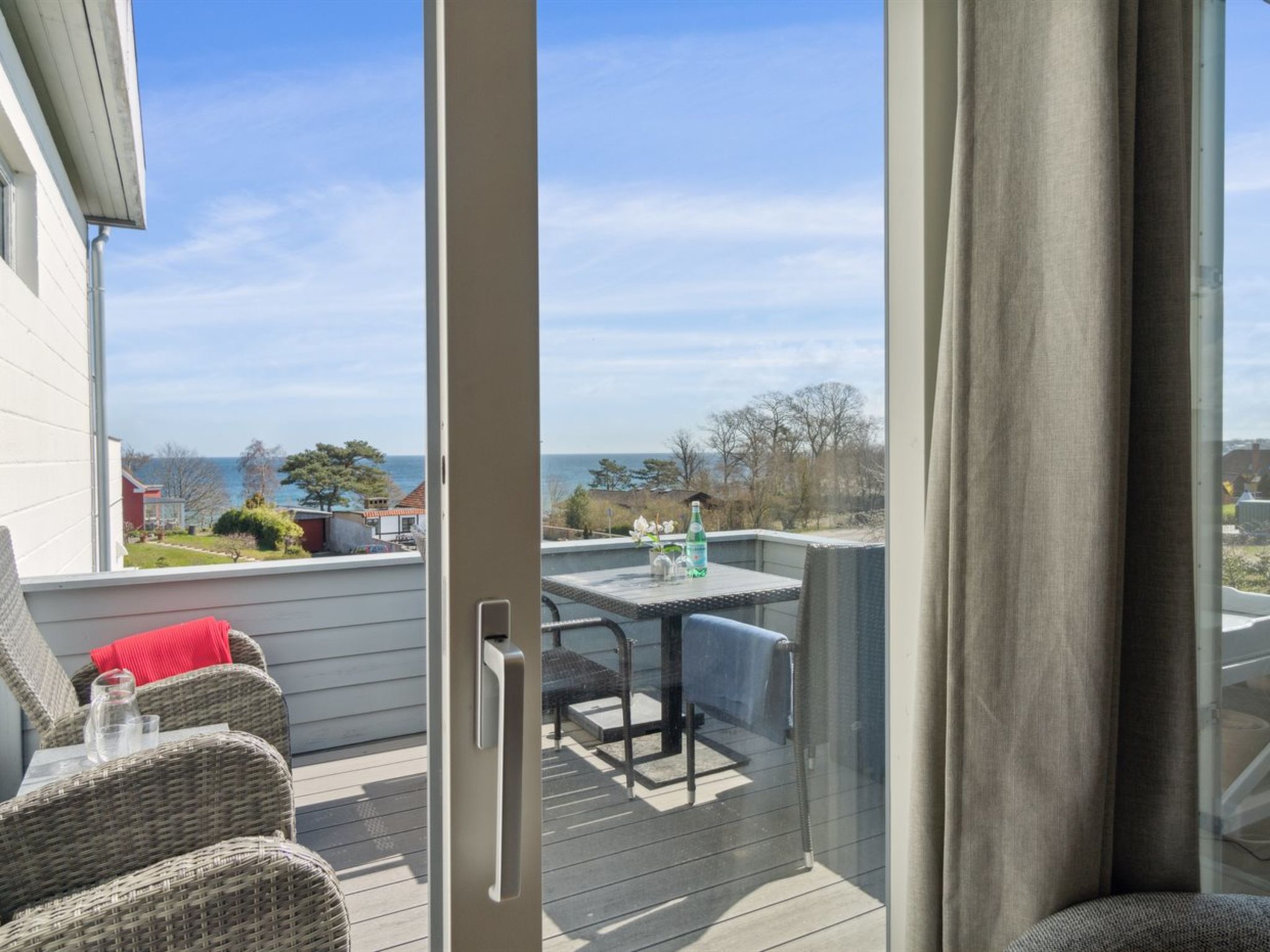"Enrik" - 150m from the sea-Outside