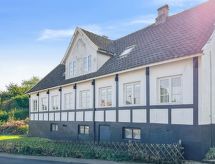 Ruim vakantiehuis voor 14 personen op 300 meter van de zee in Allinge, Bornholm - thumbnail 5