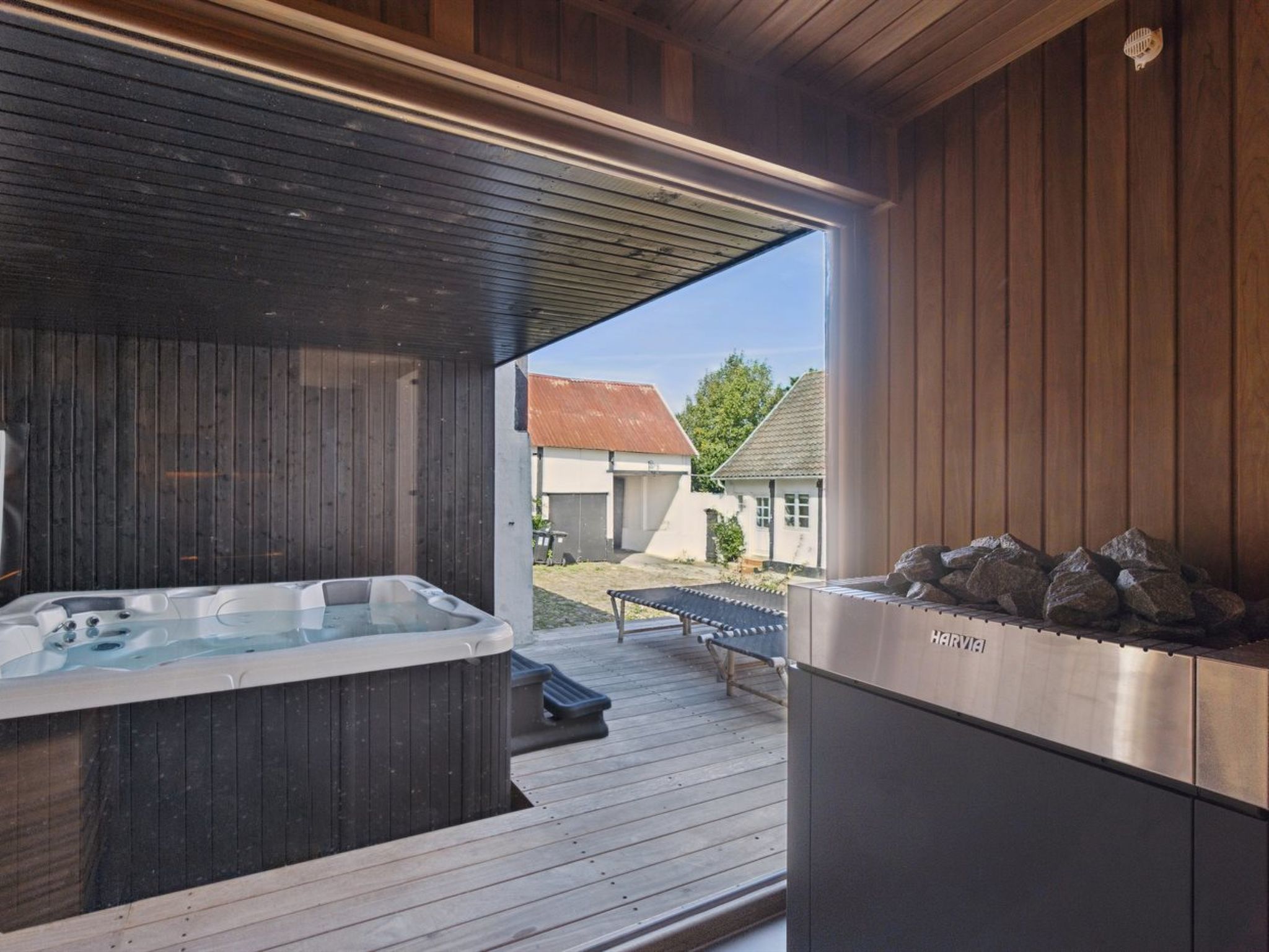 "Sjard" - 300m from the sea - Binnen
