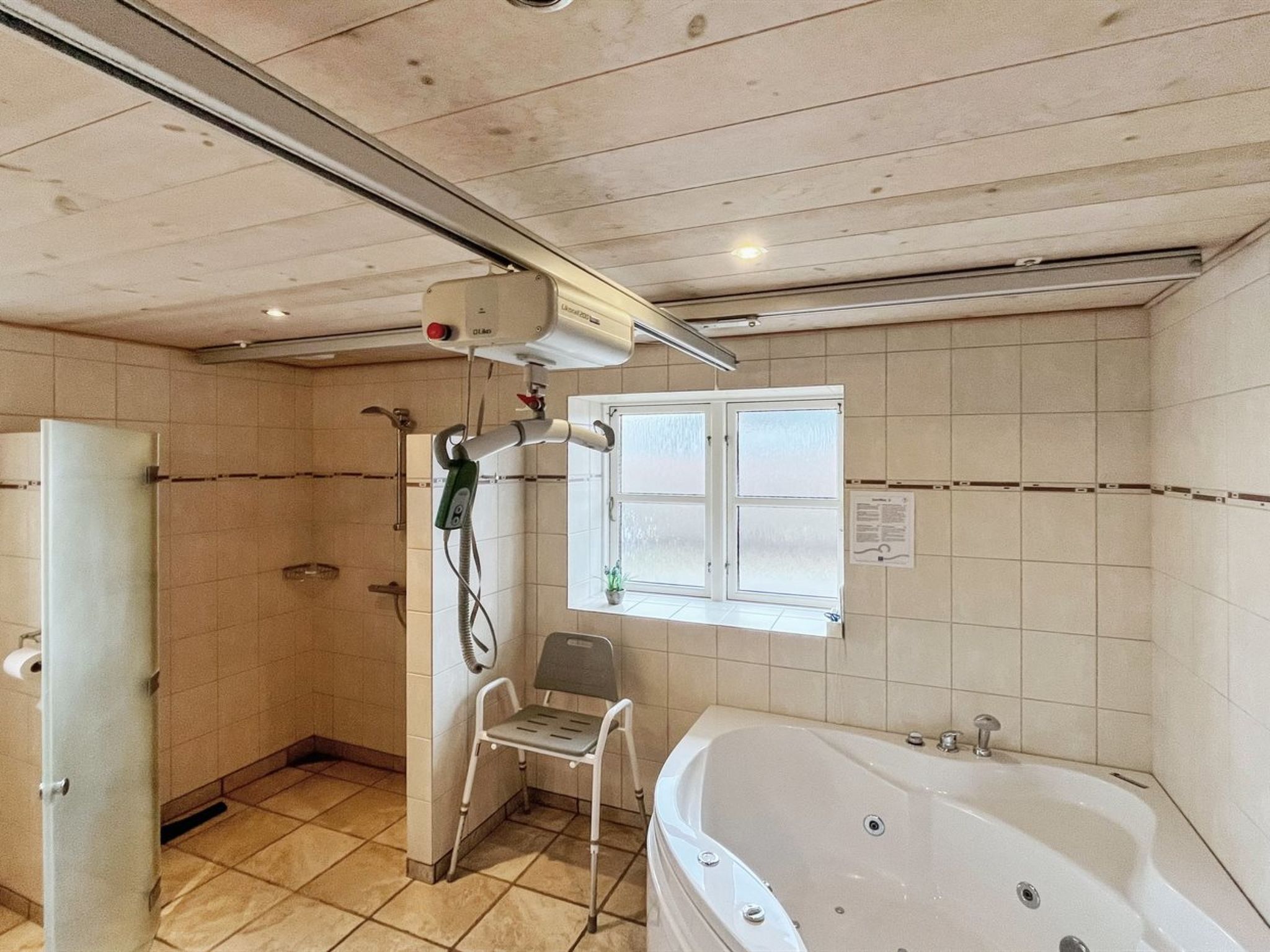 "Hjalmar" - 400m from the sea - Binnen