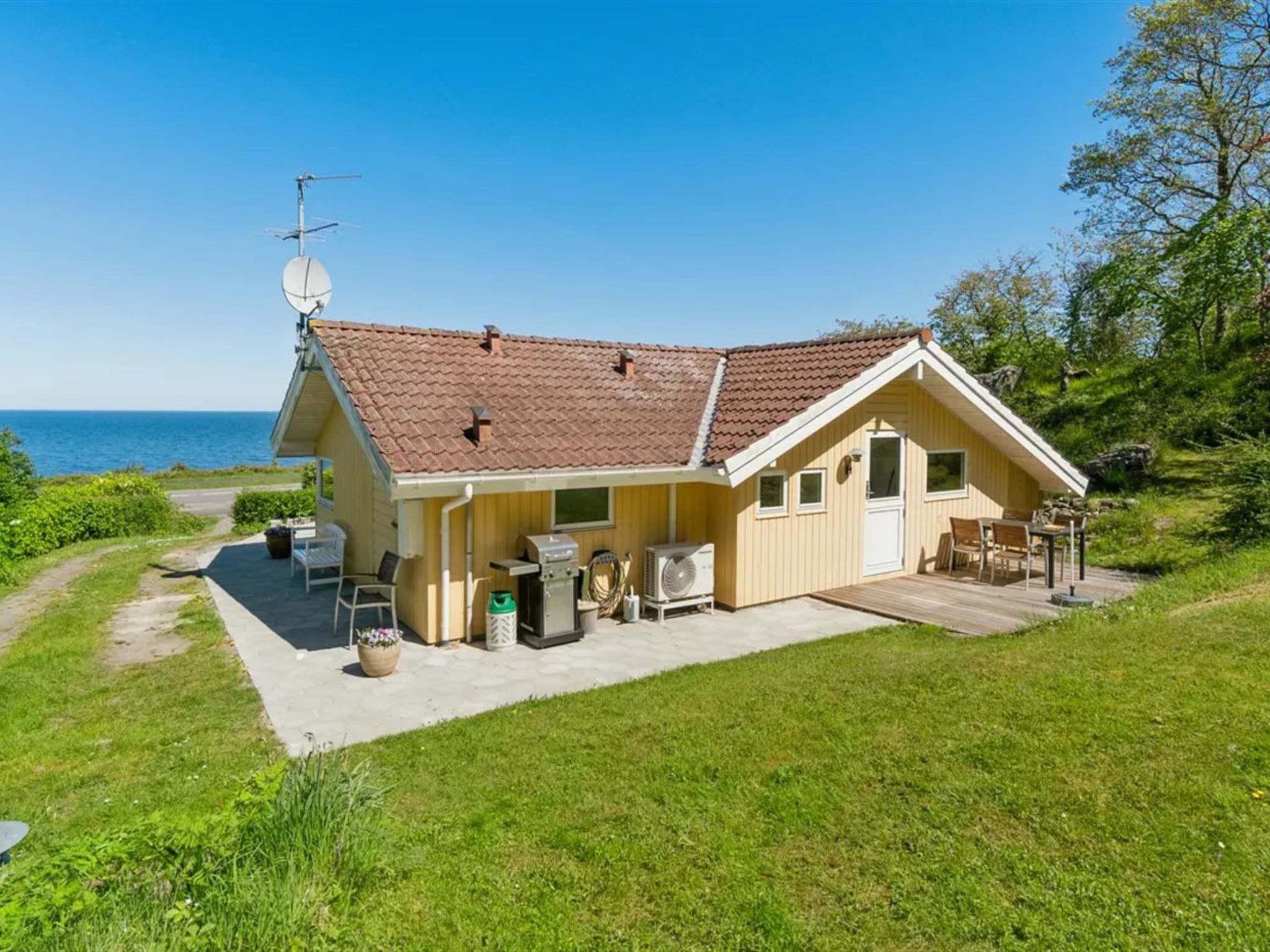 "Henric" - 75m from the sea - Draußen