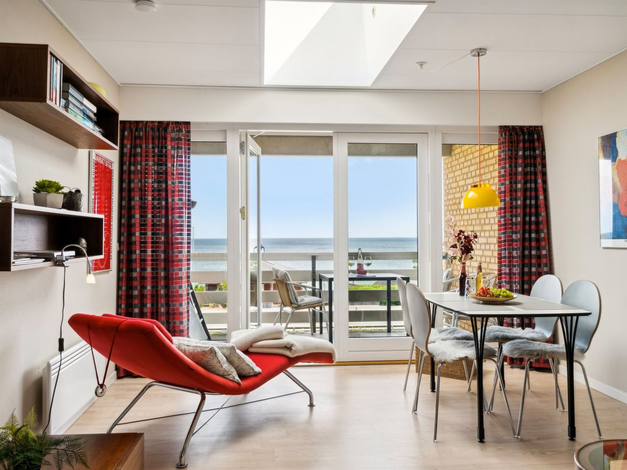"Feodora" - 100m from the sea