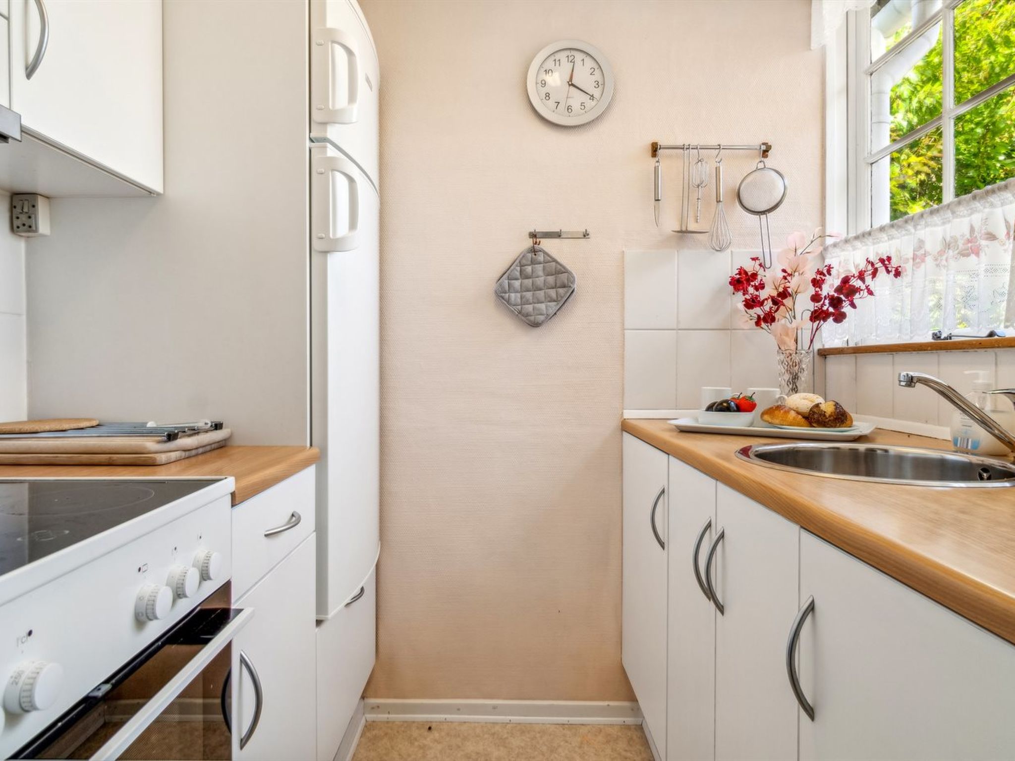 "Throtti" - 50m from the sea-Dedans