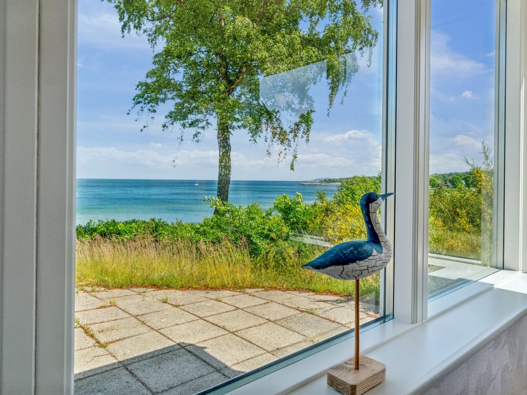"Throtti" - 50m from the sea