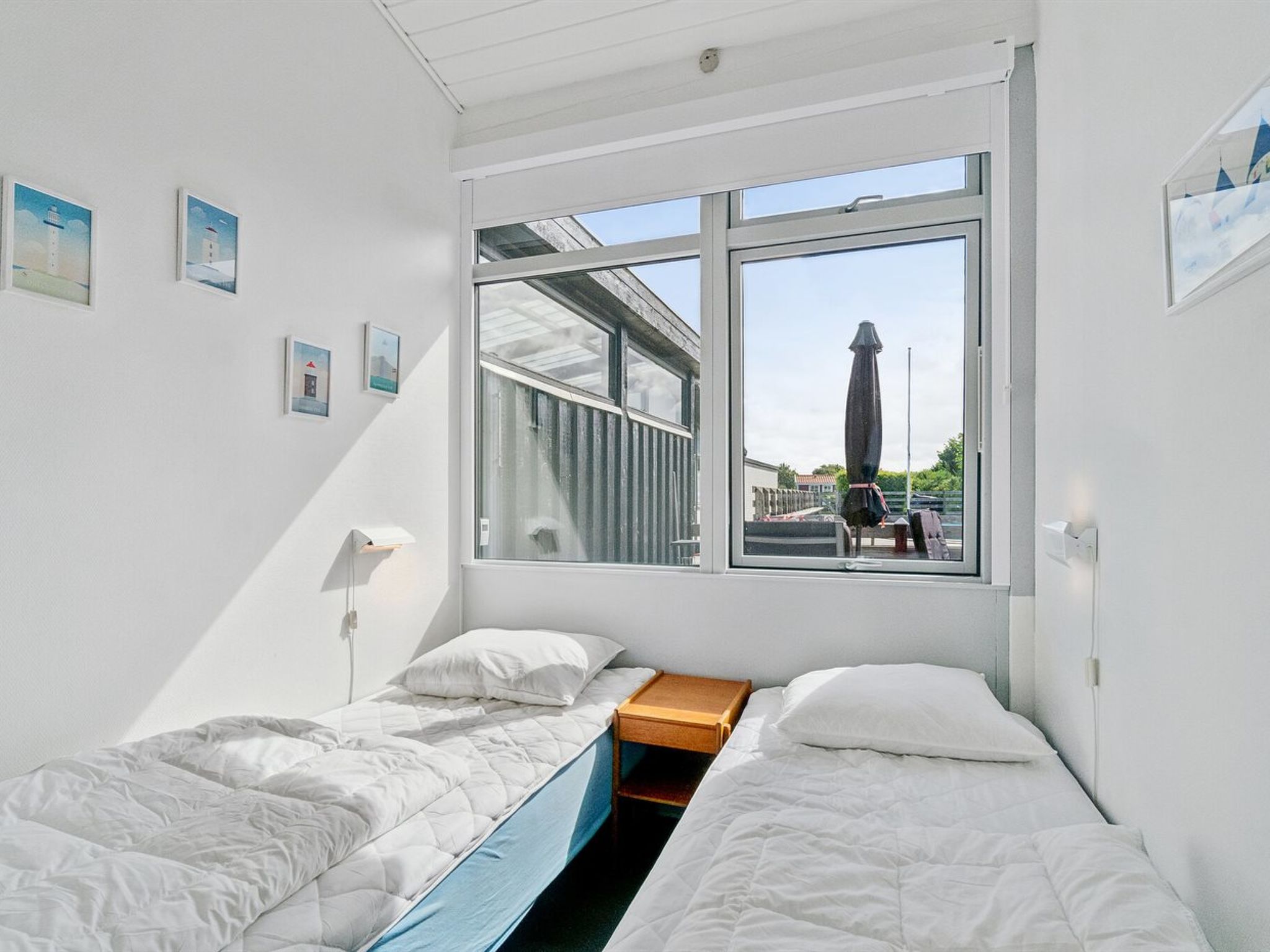 "Effy" - 300m from the sea - Binnen