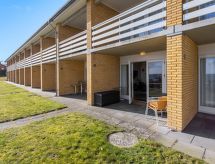4-persoons appartement met zeezicht in Allinge · 26 m² - thumbnail 6