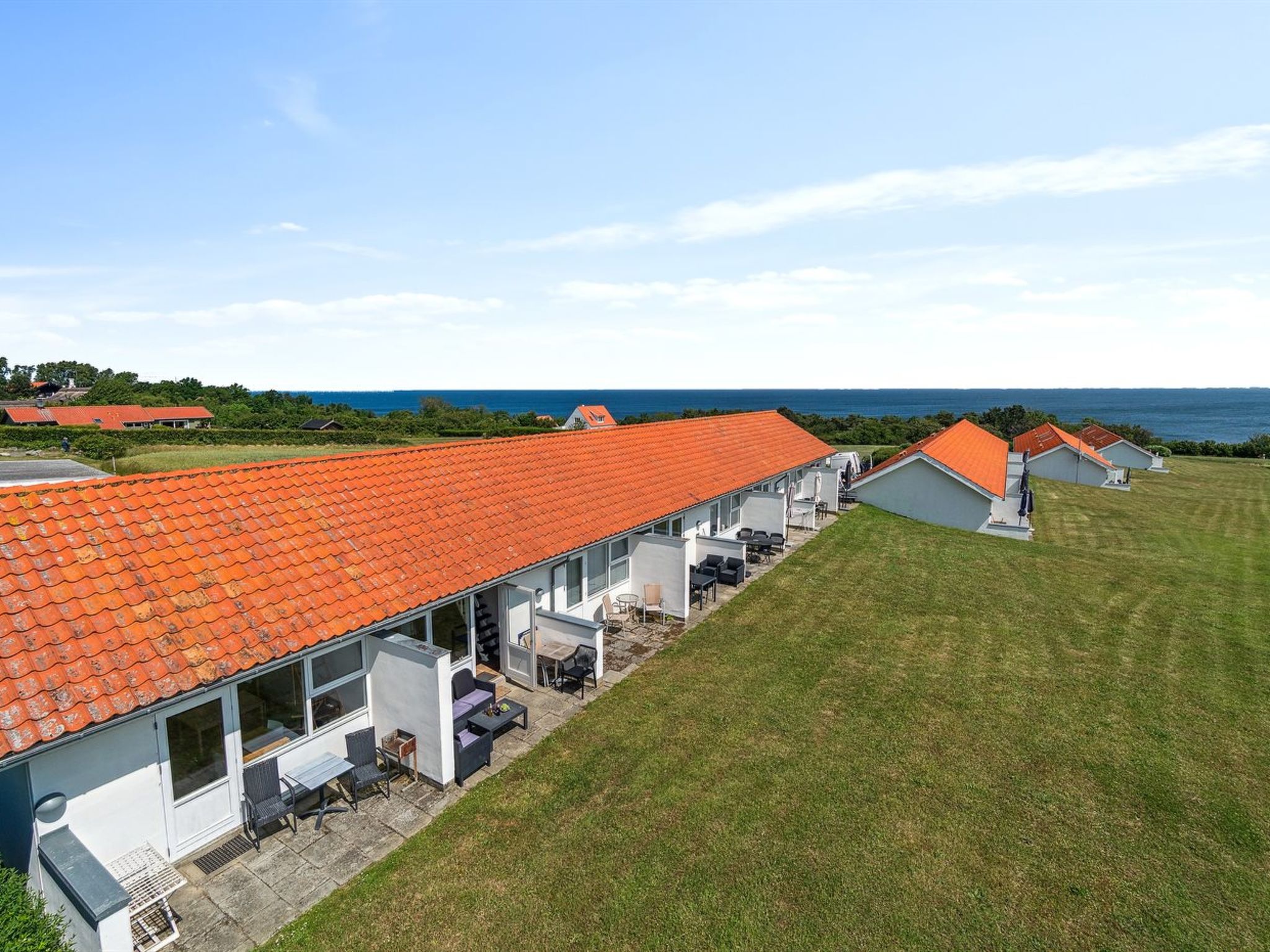 "Sandrine" - 400m from the sea - Outside