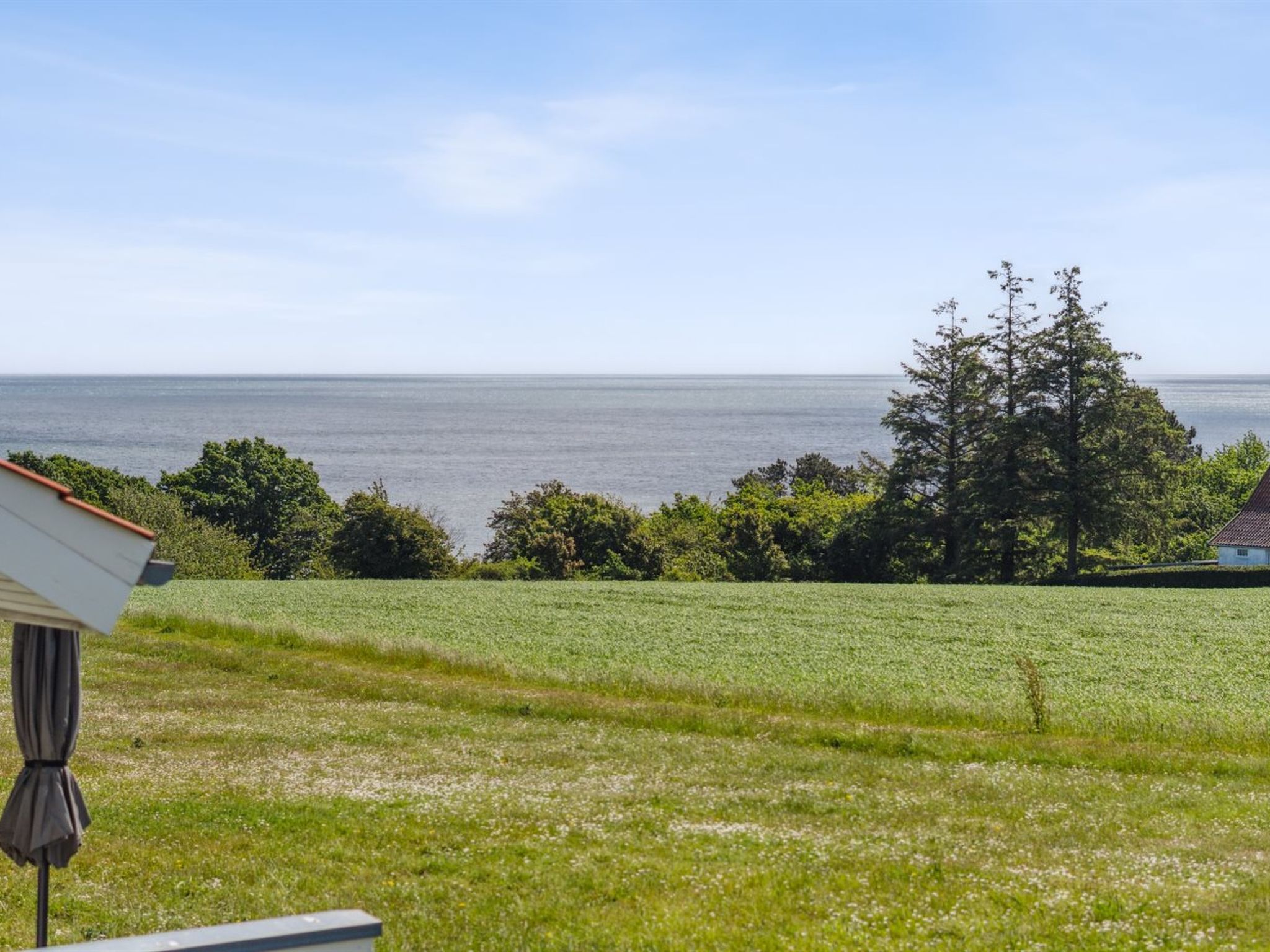 "Sandrine" - 400m from the sea - Outside