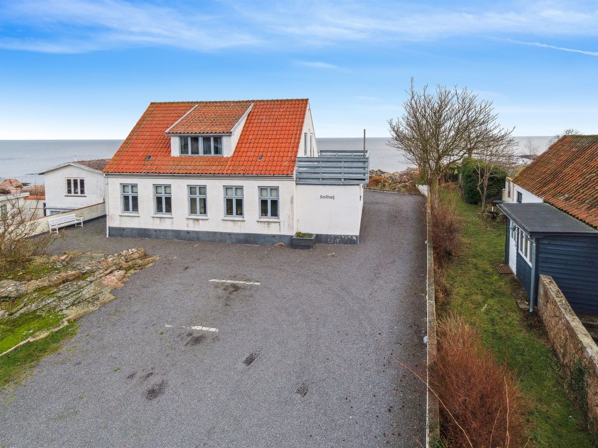 "Elsabeth" - 50m from the sea
