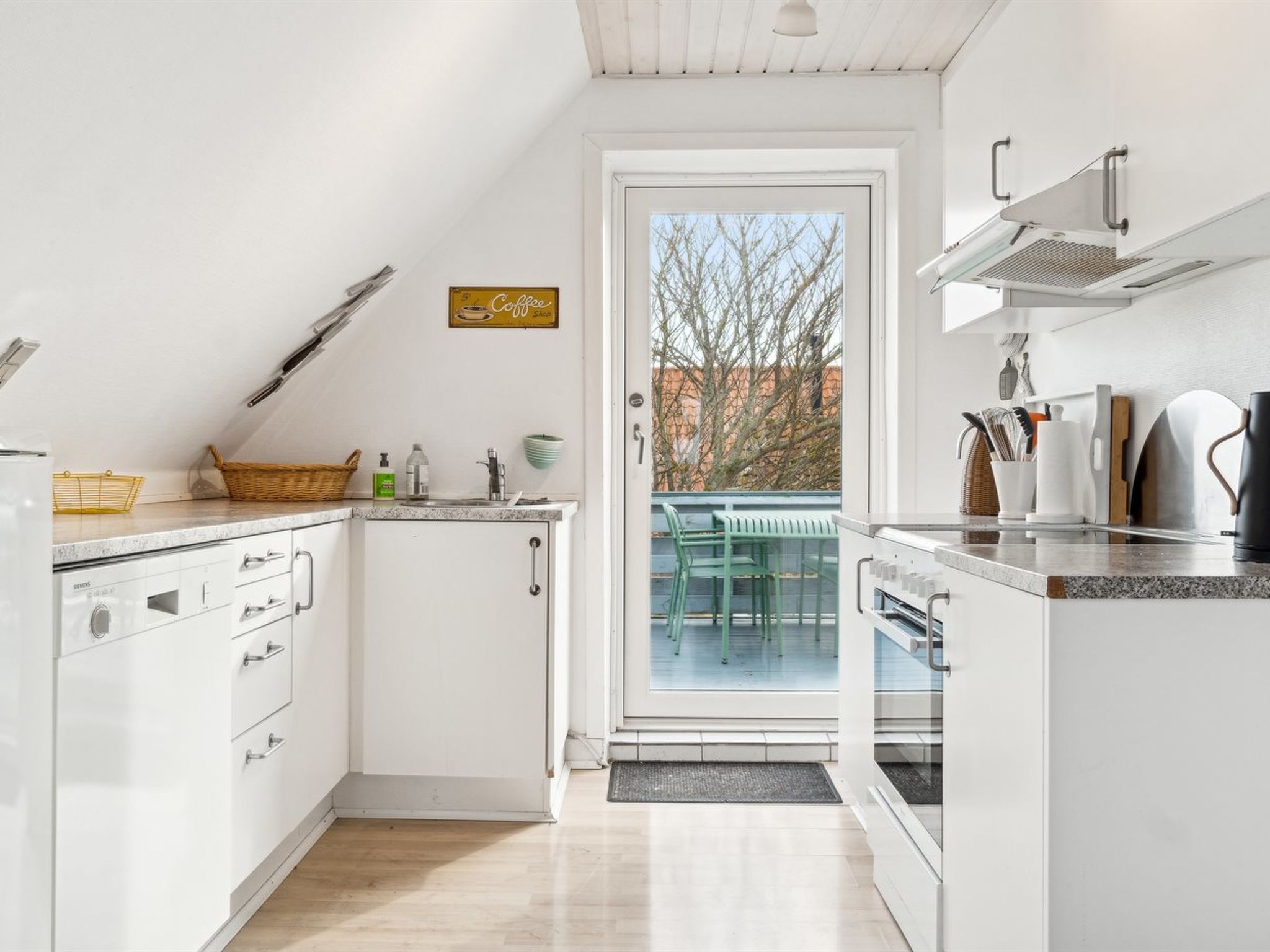 "Drude" - 50m from the sea-Drinnen