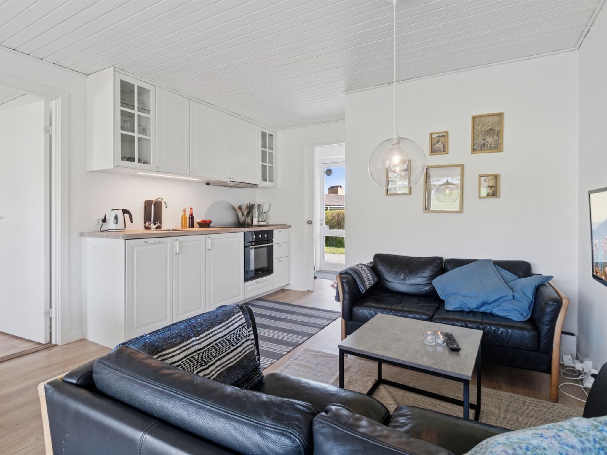 "Kate" - 300m from the sea — Living Room (5 of 31)