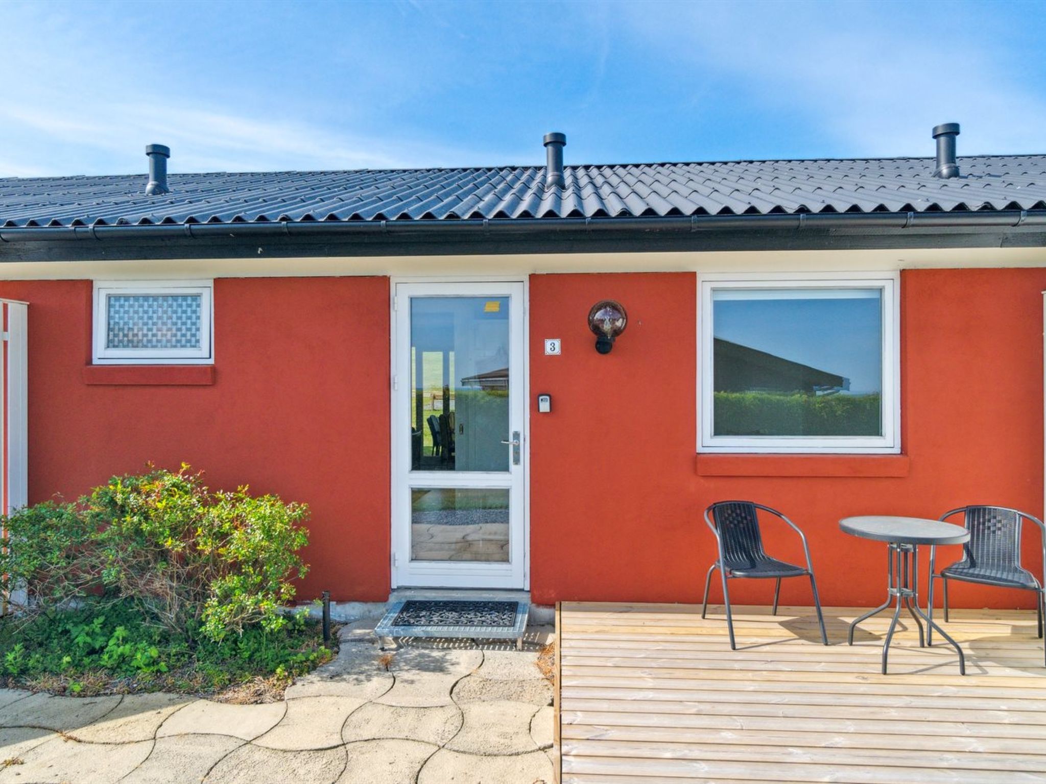 "Heddi" - 300m from the sea-Outside