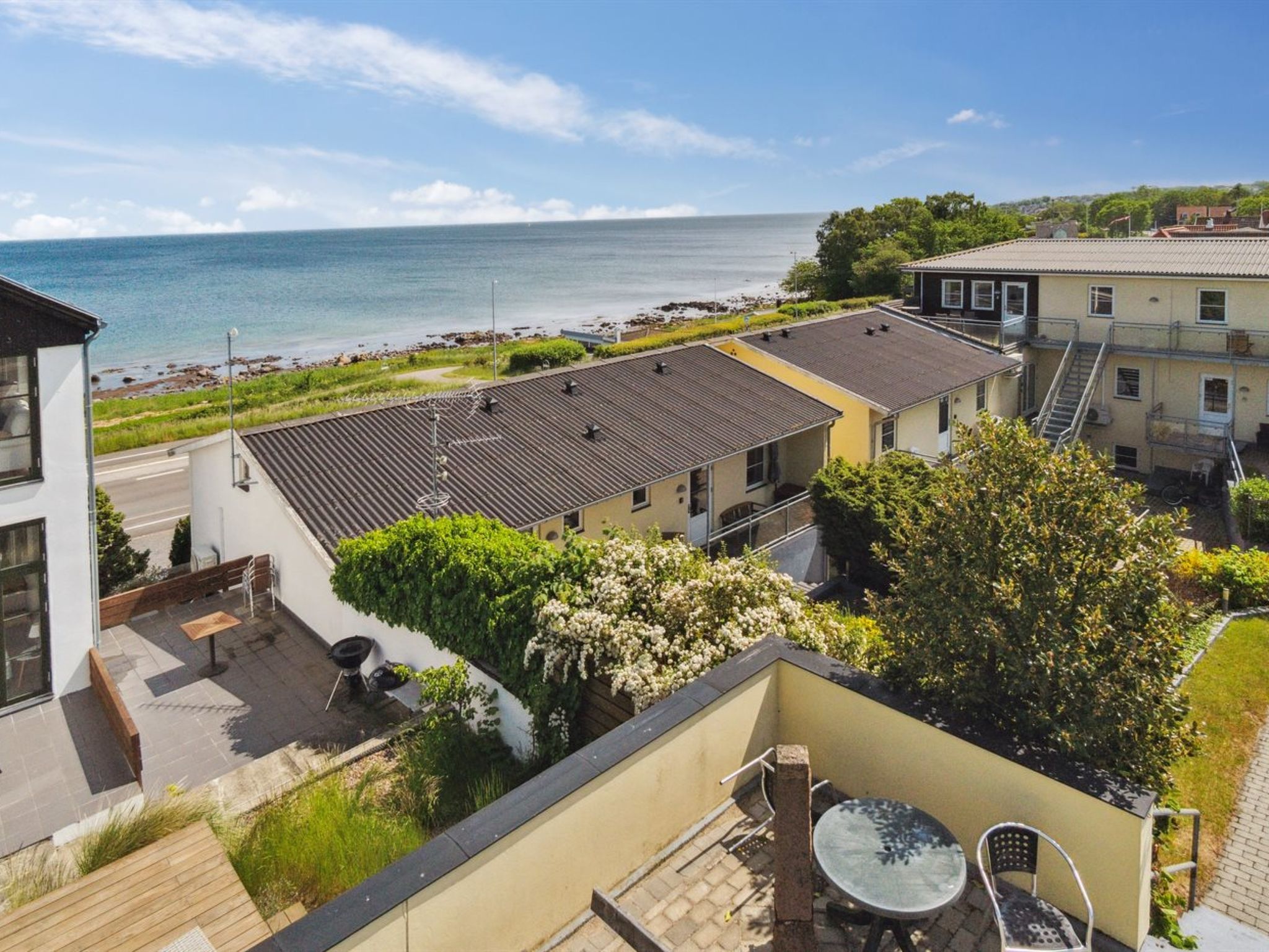 "Ayo" - 75m from the sea-Buiten