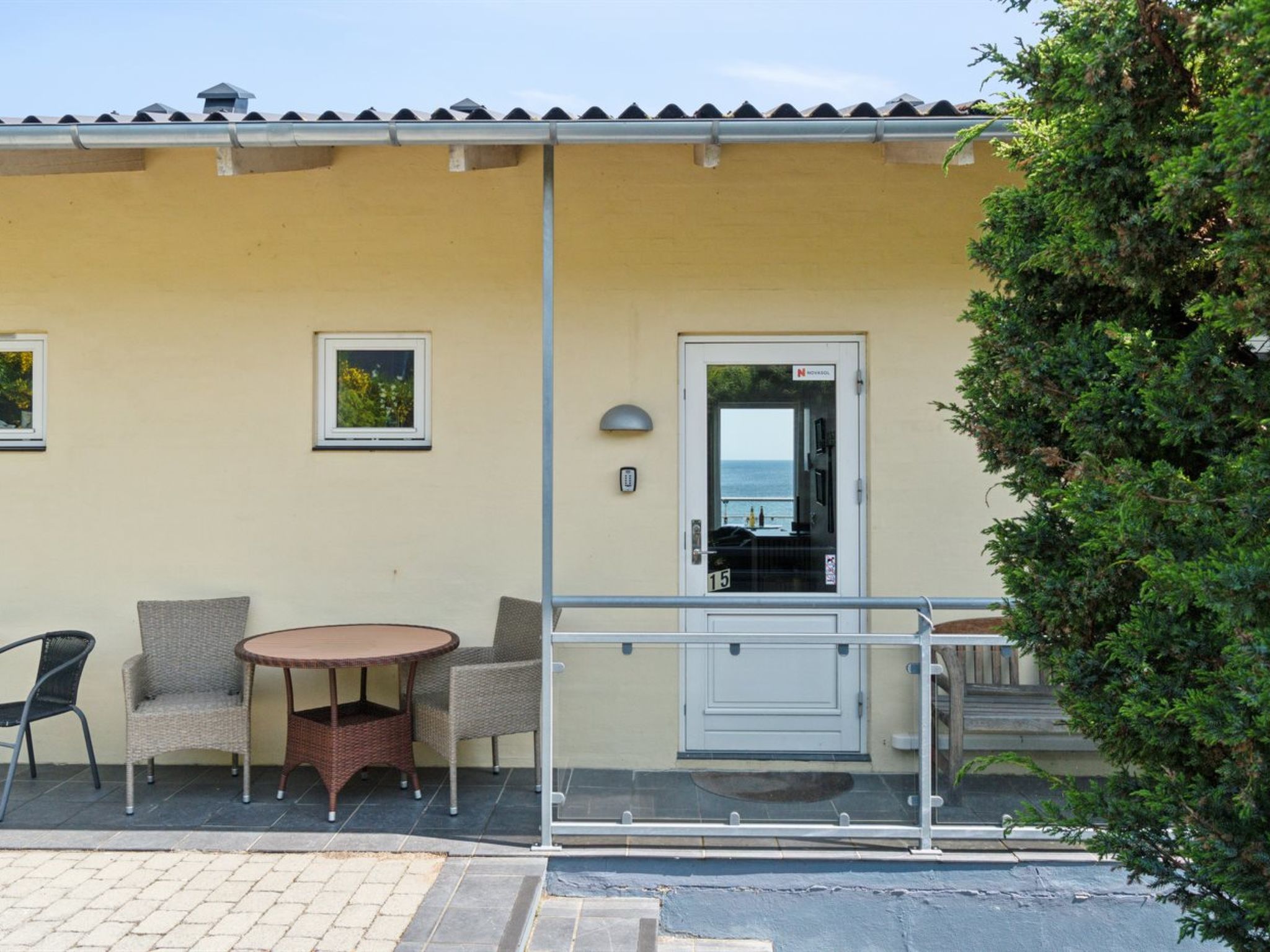 "Ayo" - 75m from the sea-Buiten
