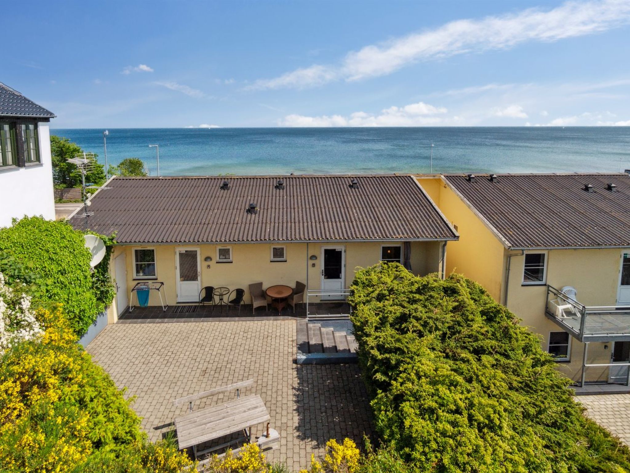 "Ayo" - 75m from the sea - Draußen