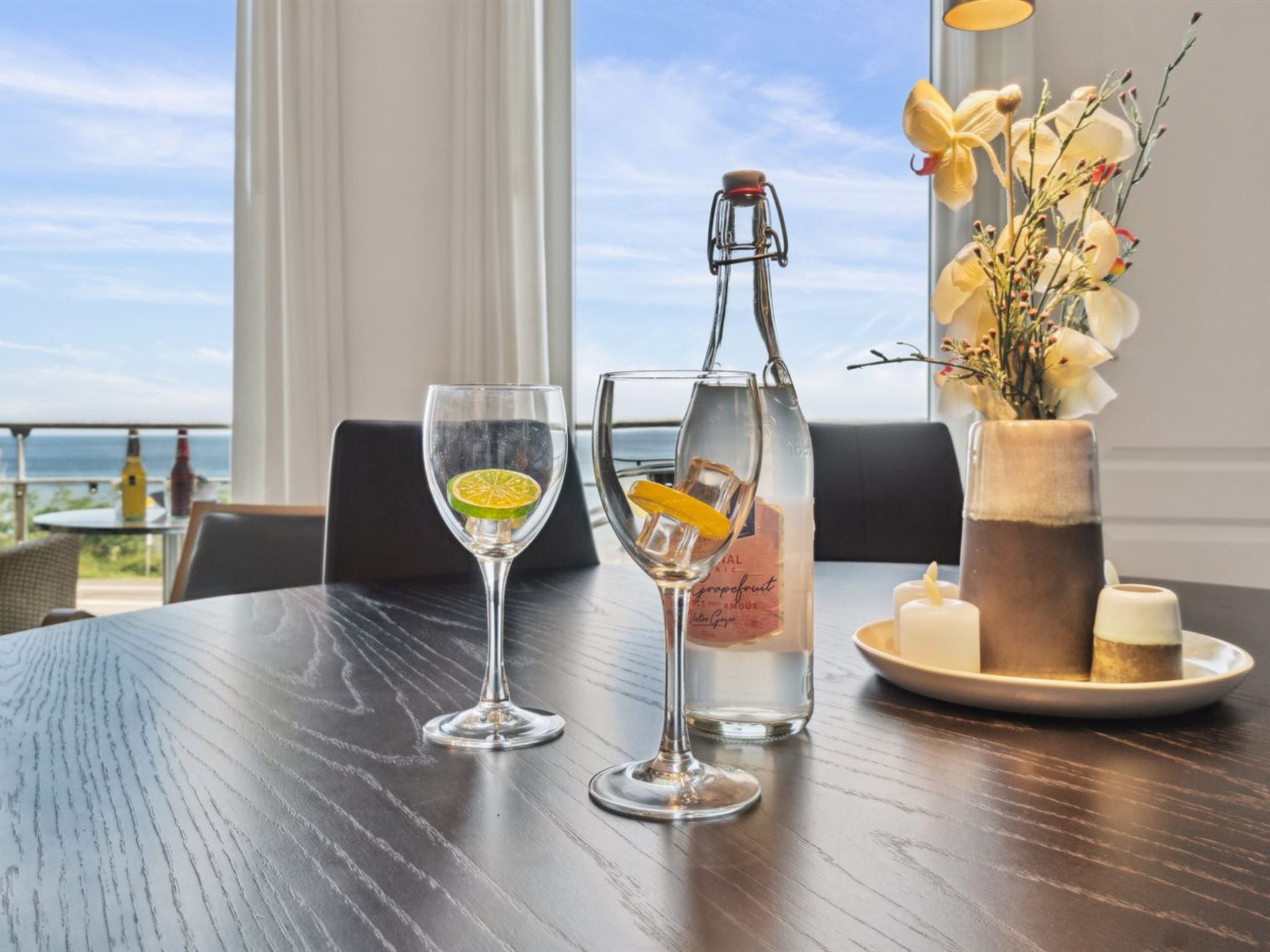 "Ayo" - 75m from the sea - Drinnen