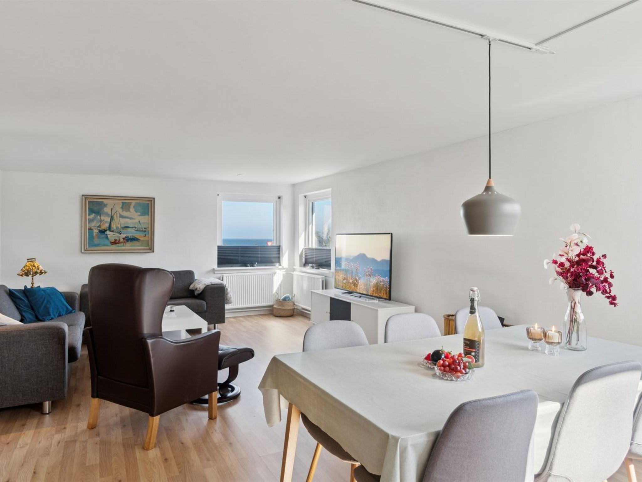 "Keld" - 350m from the sea-Binnen