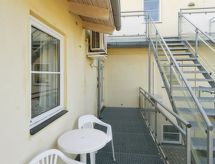 Juna: Vakantiehuis op slechts 50 meter van de Oostzee in Allinge - thumbnail 3