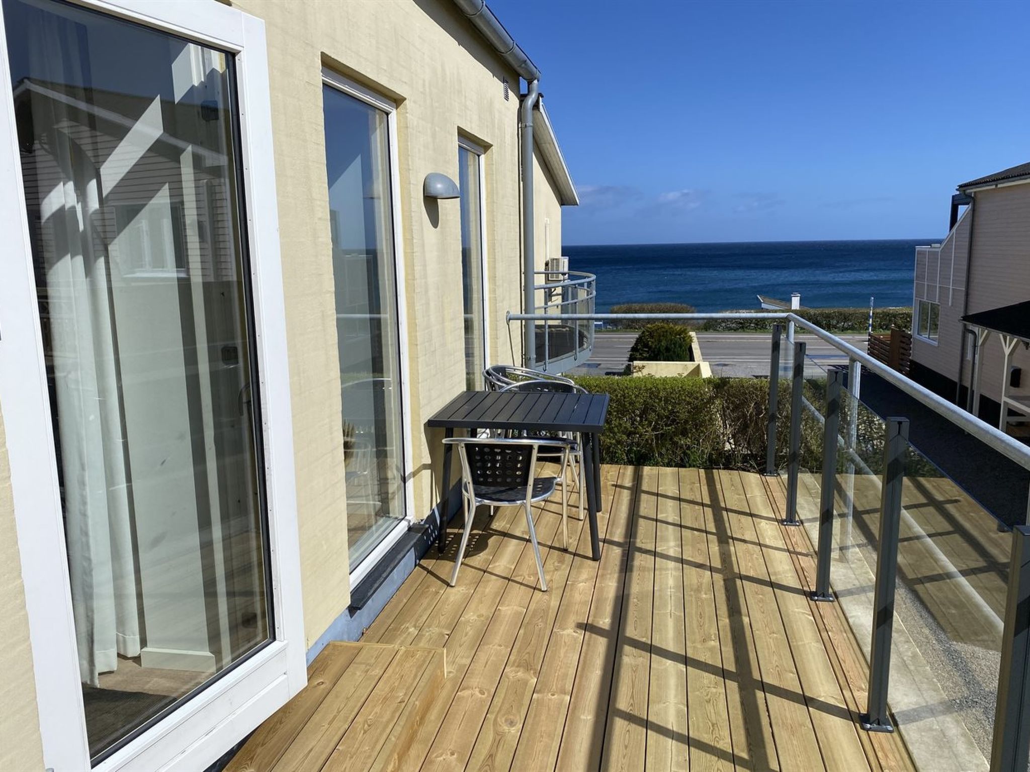 "Yosefin" - 50m from the sea-Draußen