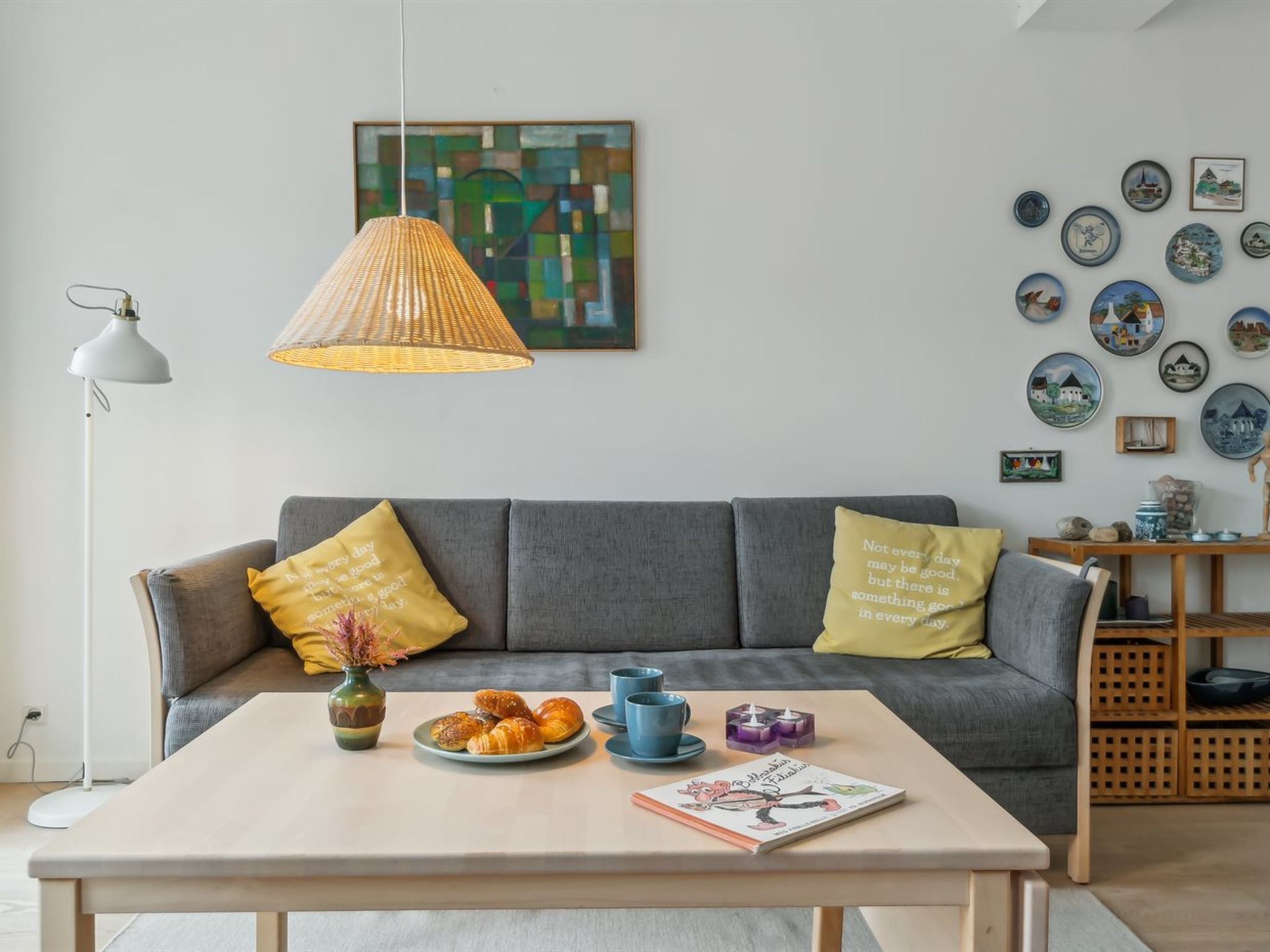 "Yosefin" - 50m from the sea-Drinnen