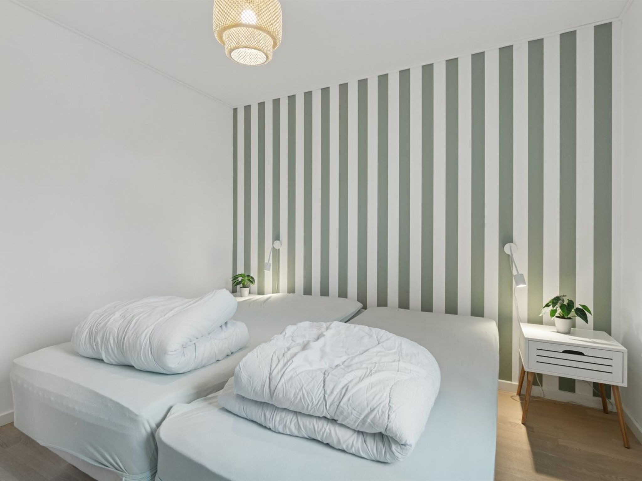 "Yosefin" - 50m from the sea-Drinnen