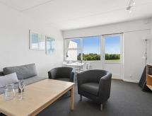 Op 300 m van zee: Knus appartement met zeezicht in Allinge - thumbnail 3