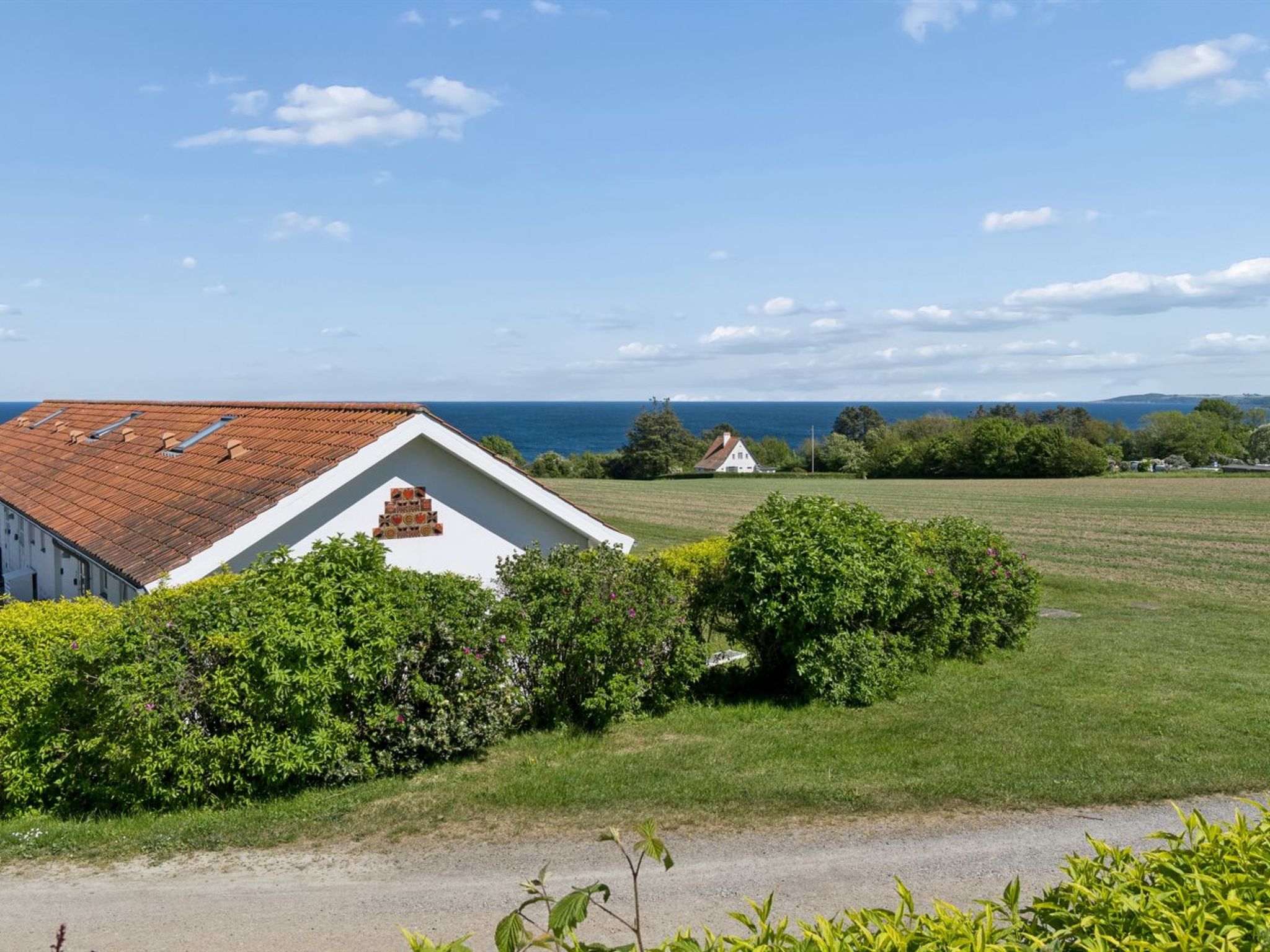 "Kirsti" - 300m from the sea - Buiten
