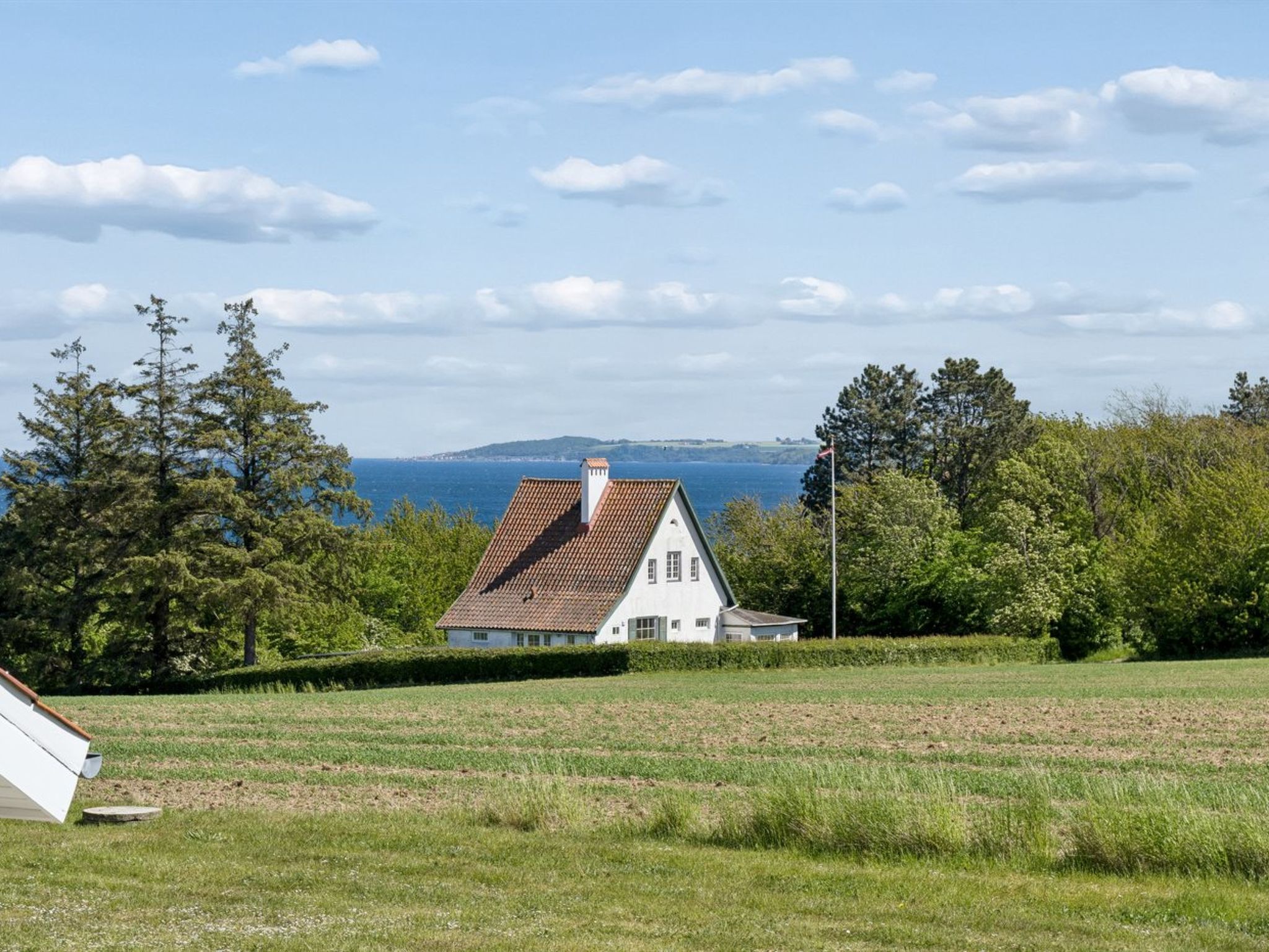 "Kirsti" - 300m from the sea - Buiten